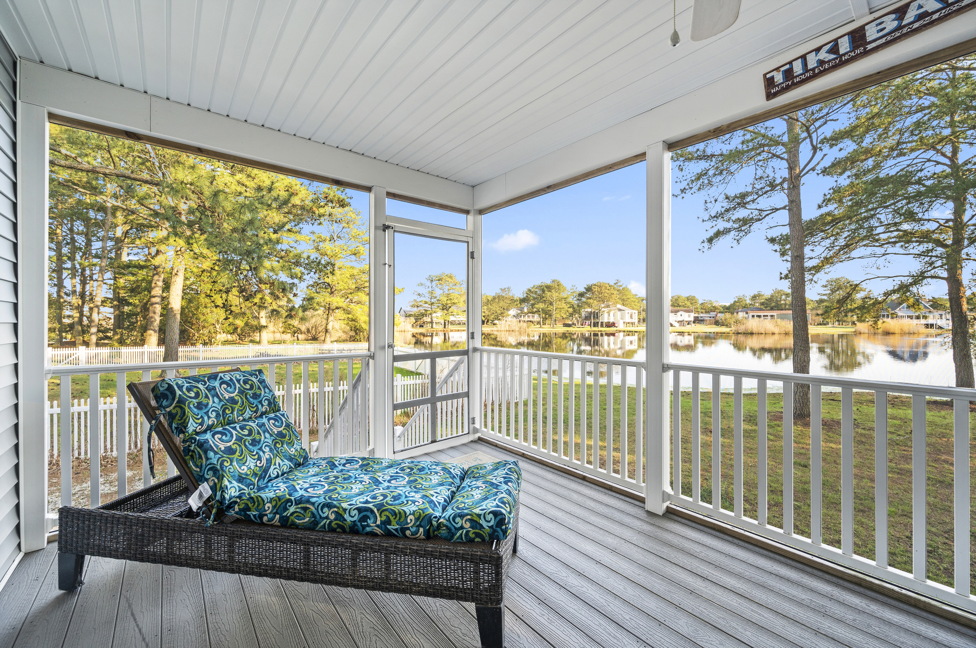 Paradise is calling you....