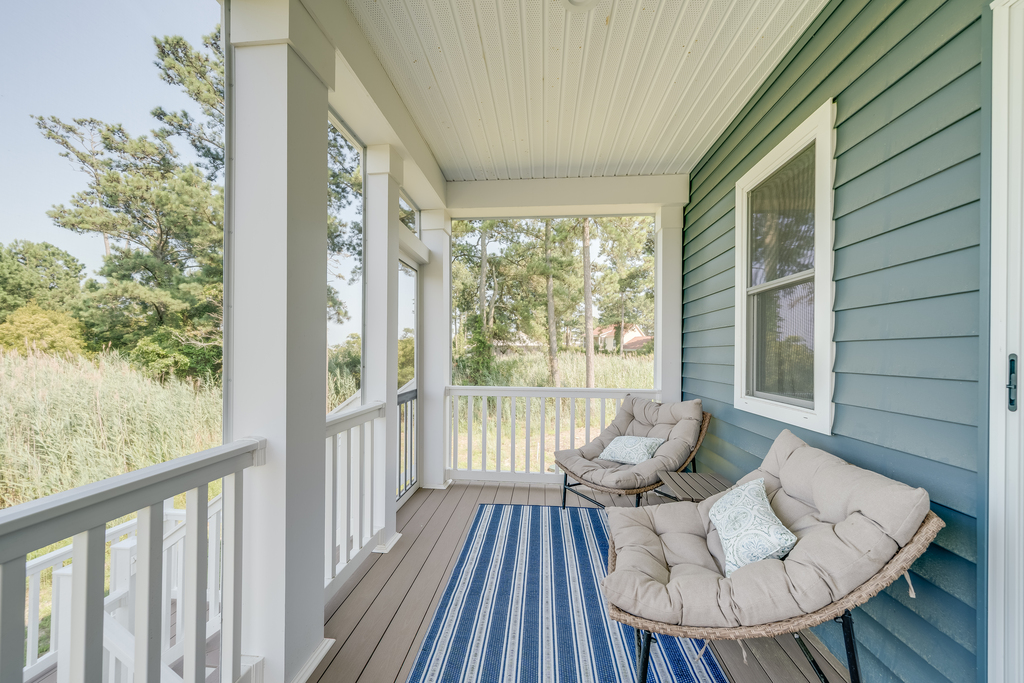 Take in that salty, sweet sea breeze.