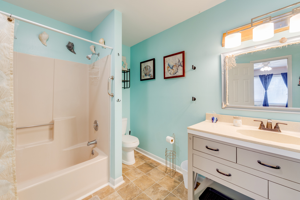 There's a 2nd Full Bath upstairs that is shared.