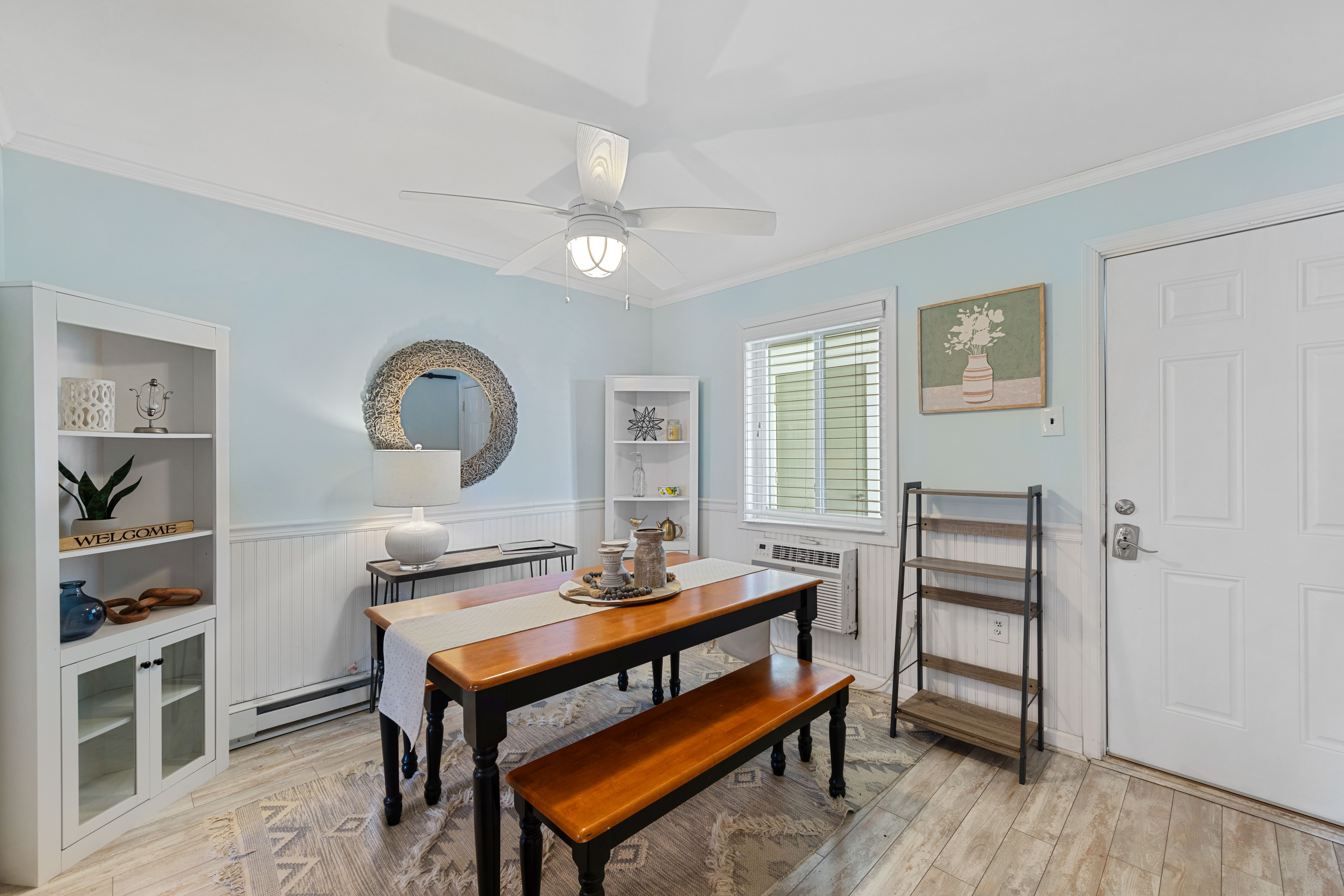 Plenty of space to enjoy a family game night!