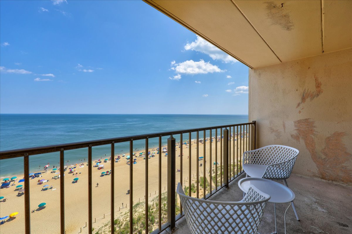 Sit out with your morning coffee and catch a Famous OC Sunrise!