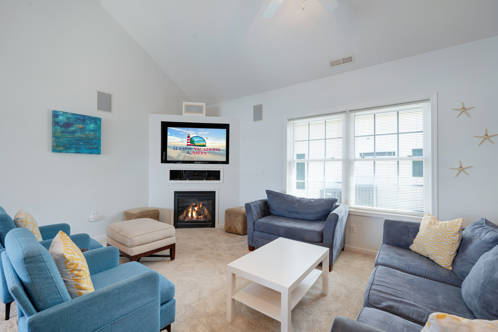 With Nautical Tones throughout, you'll always feel as though you're on Beach Time.