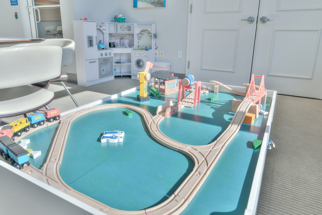 Gateway Grand 1203 | Photo 53