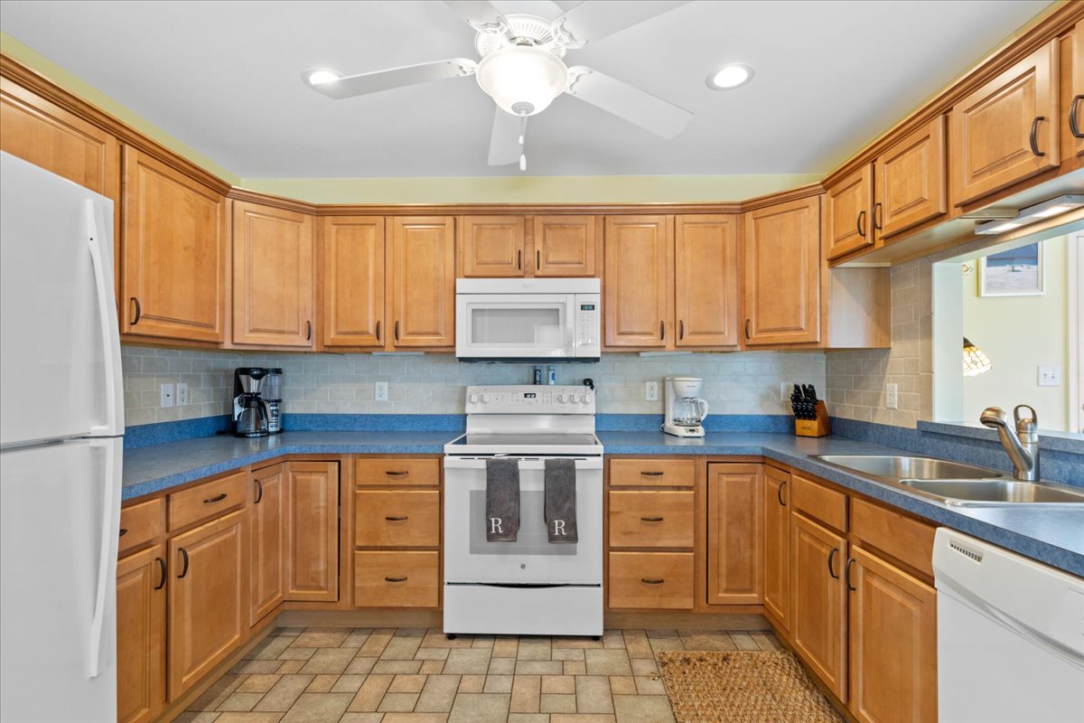Well-Stocked Kitchen with all the comforts of home.