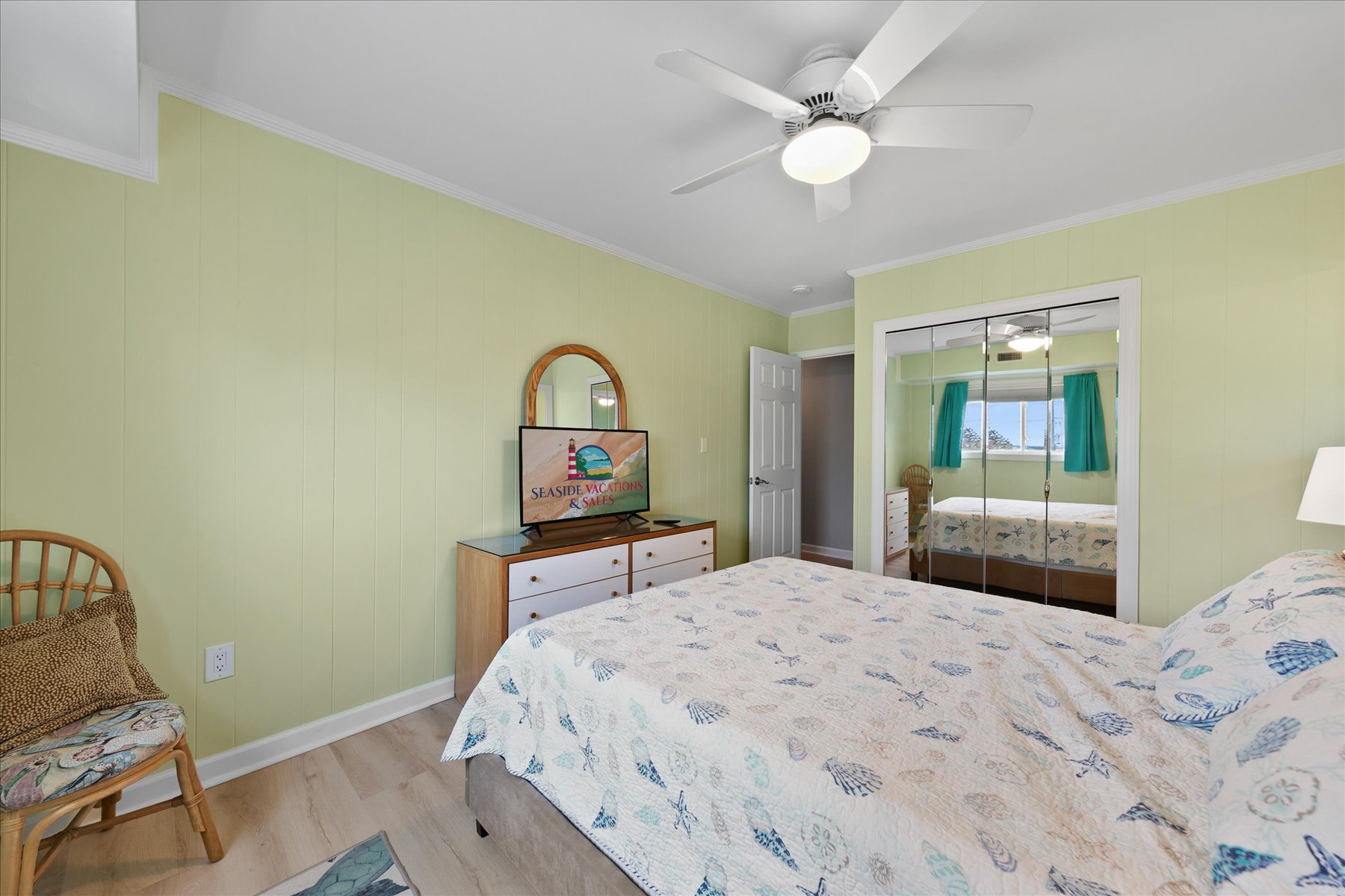 18-8 64th St 304-18