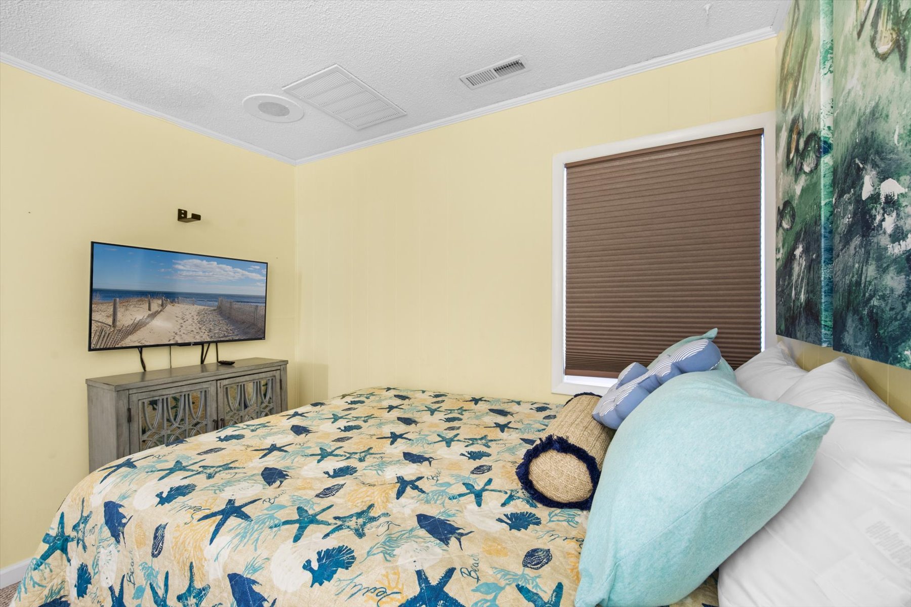Your serene seaside sleep space awaits!