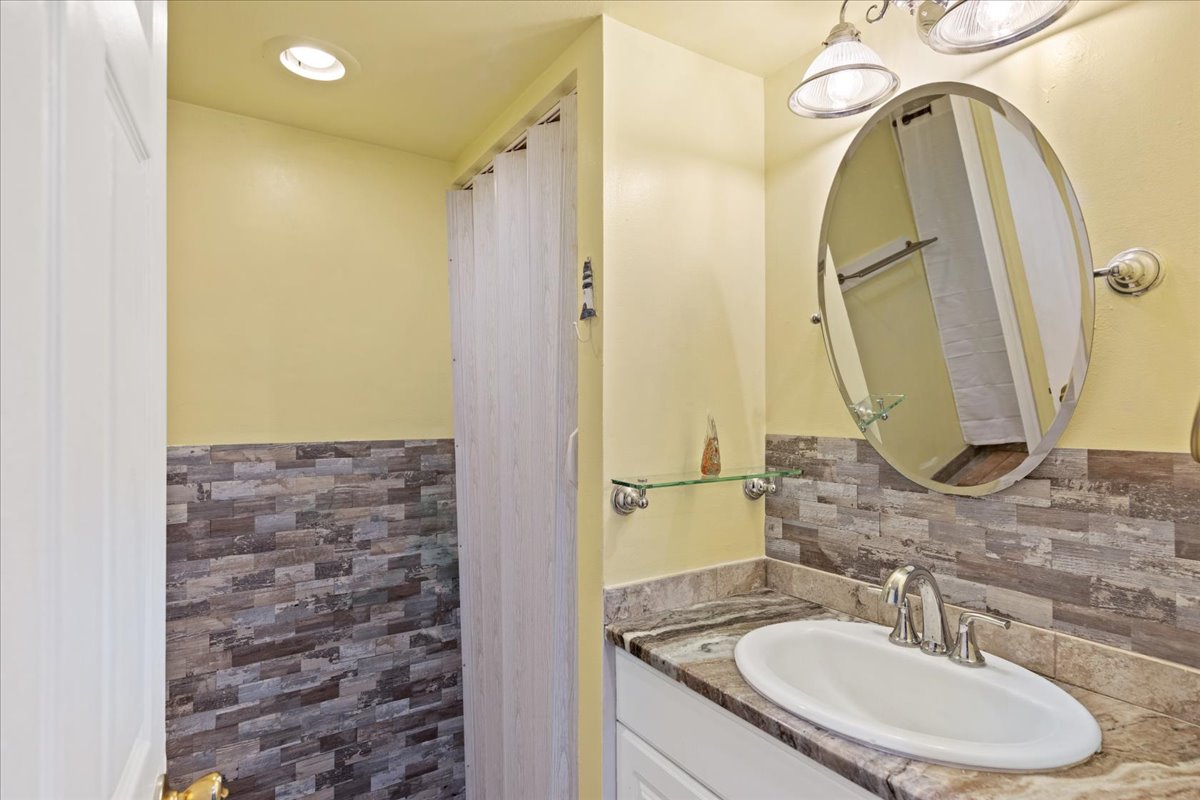 No detail has been overlooked at Golden Sands 910.