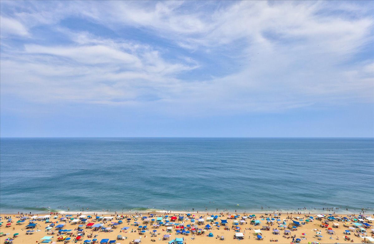 Life's Always Better at the Beach!