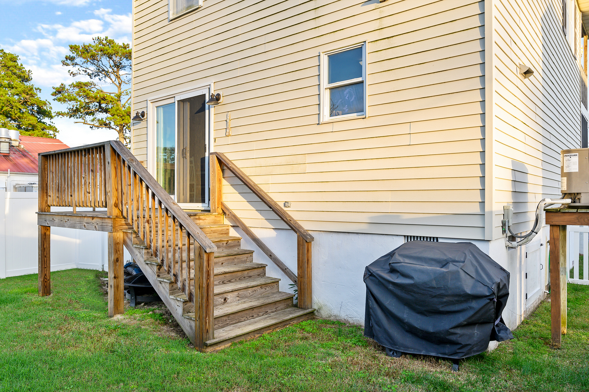 Whip on some cheeseburgers in paradise on the Grill.