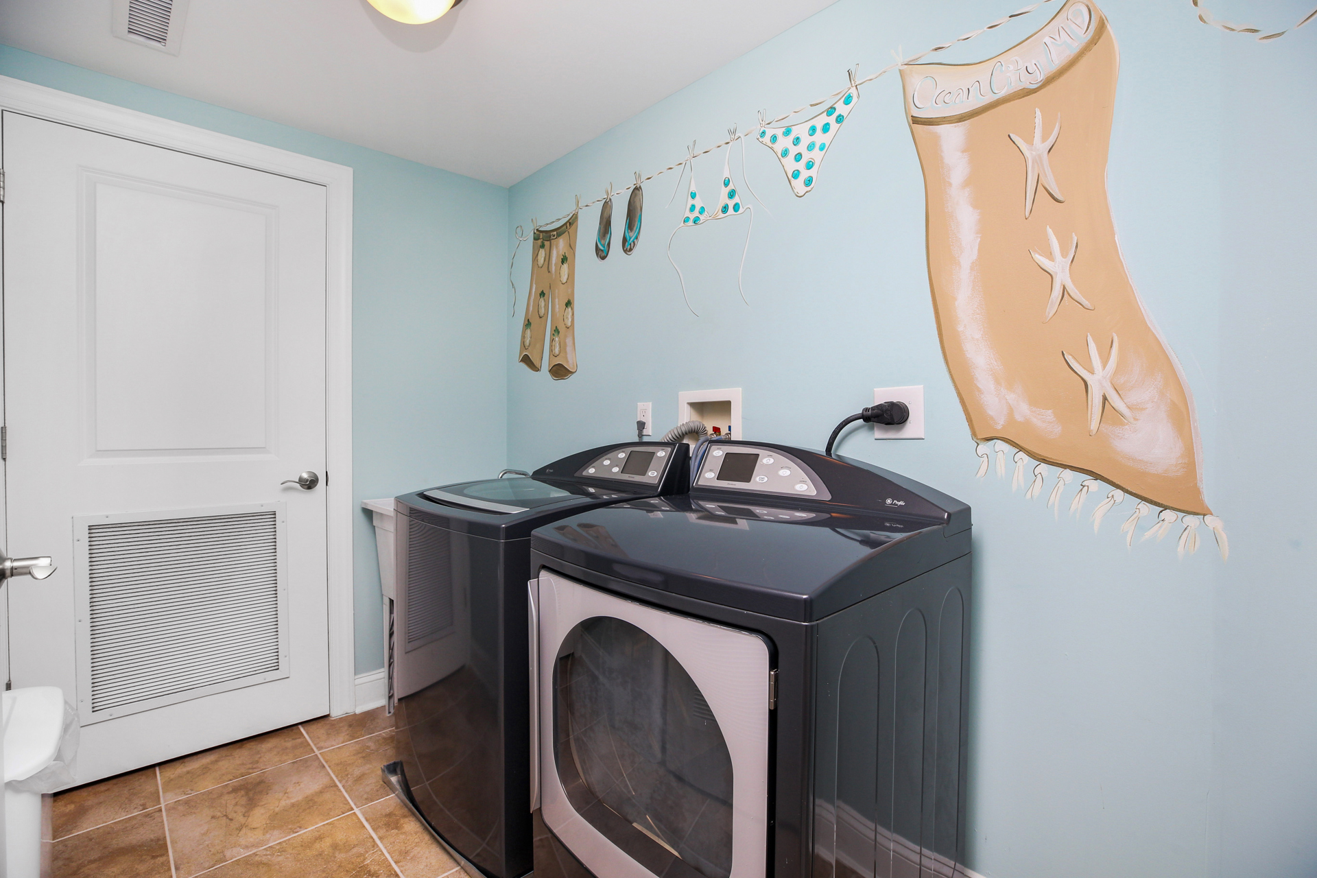 Full size Washer & Dryer for your convenience!