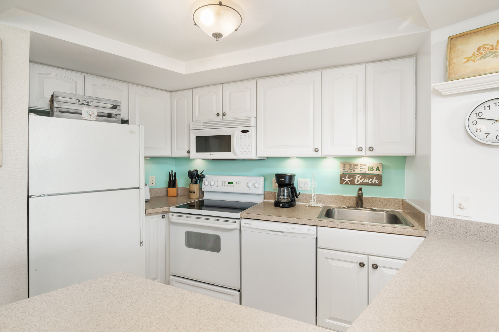 The Chef in your family will be in awe of the Bright White & Spacious Kitchen.