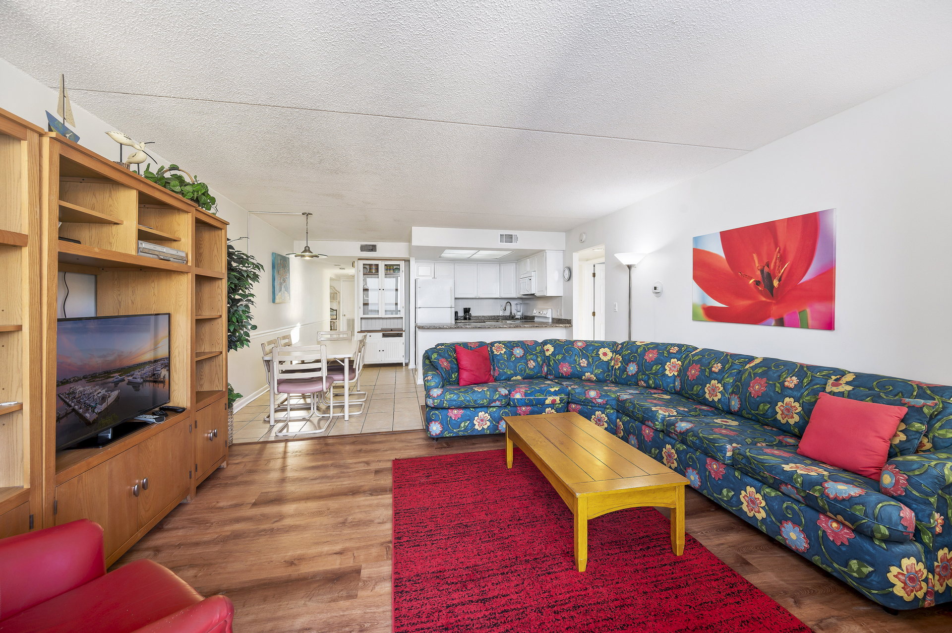 The Open Layout allows you to never miss out on a bit of Family Fun!