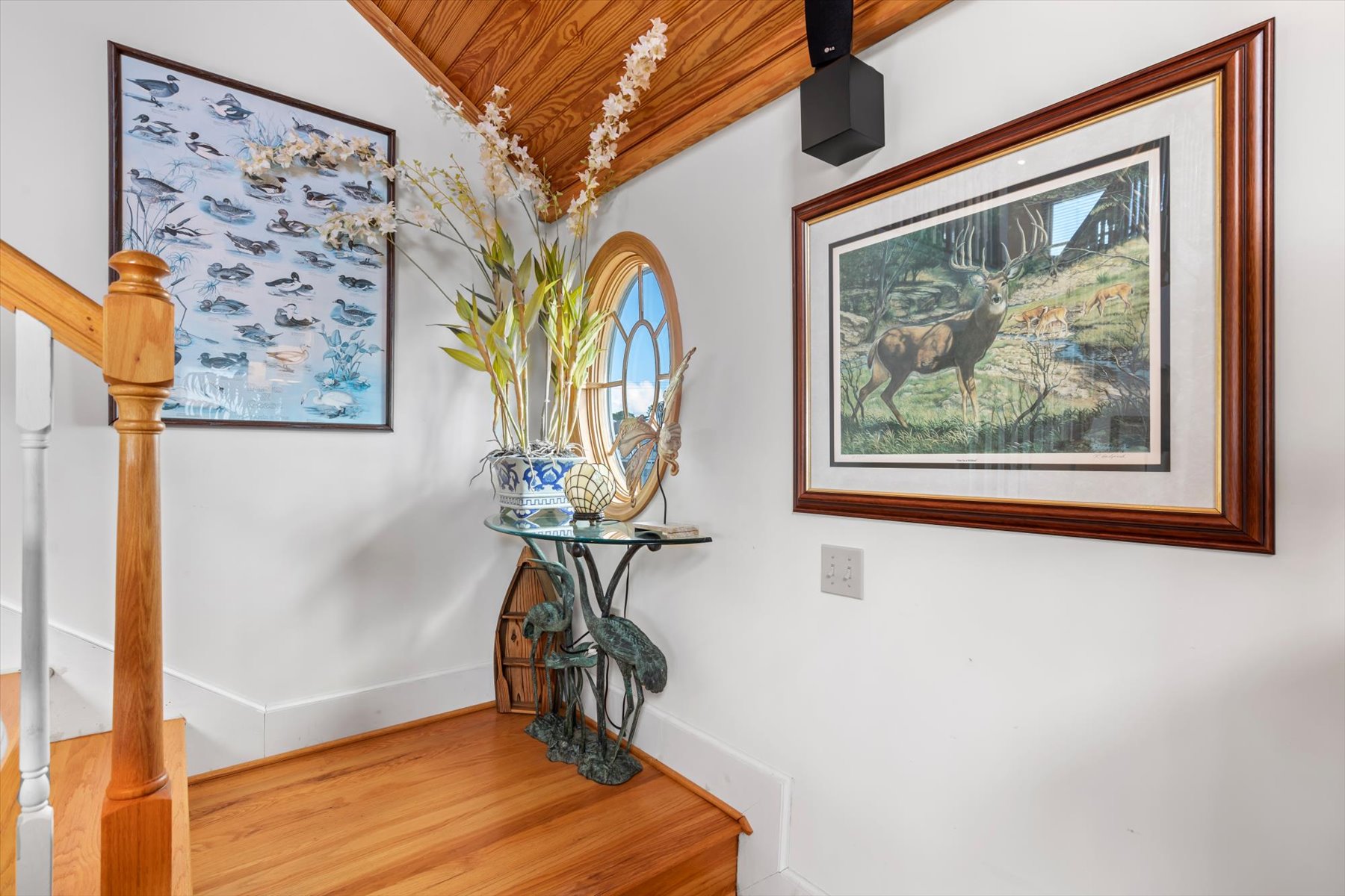 Tastefully and thoughtfully decorated with Local Art.