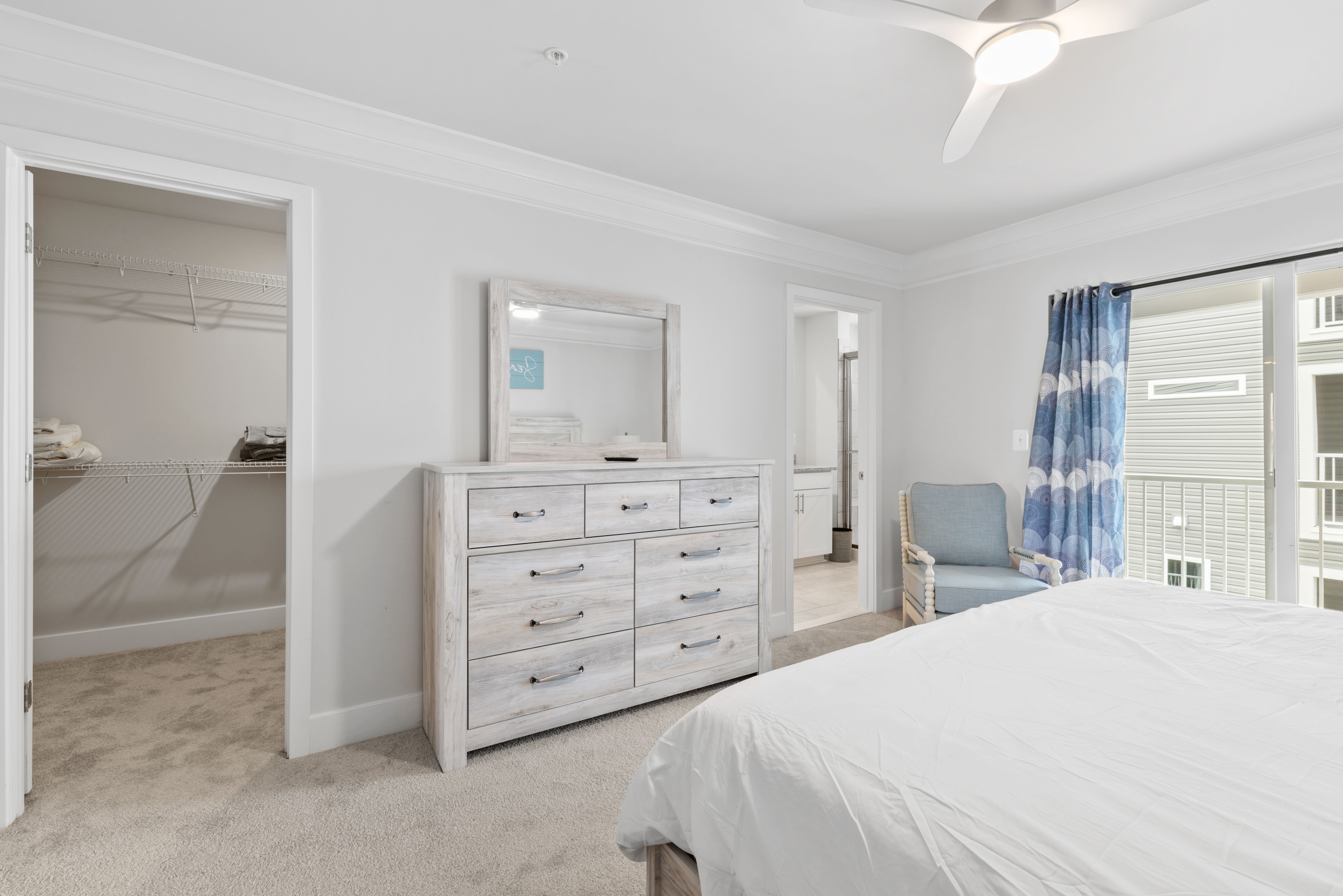 You'll feel right at home in this spacious bedroom!