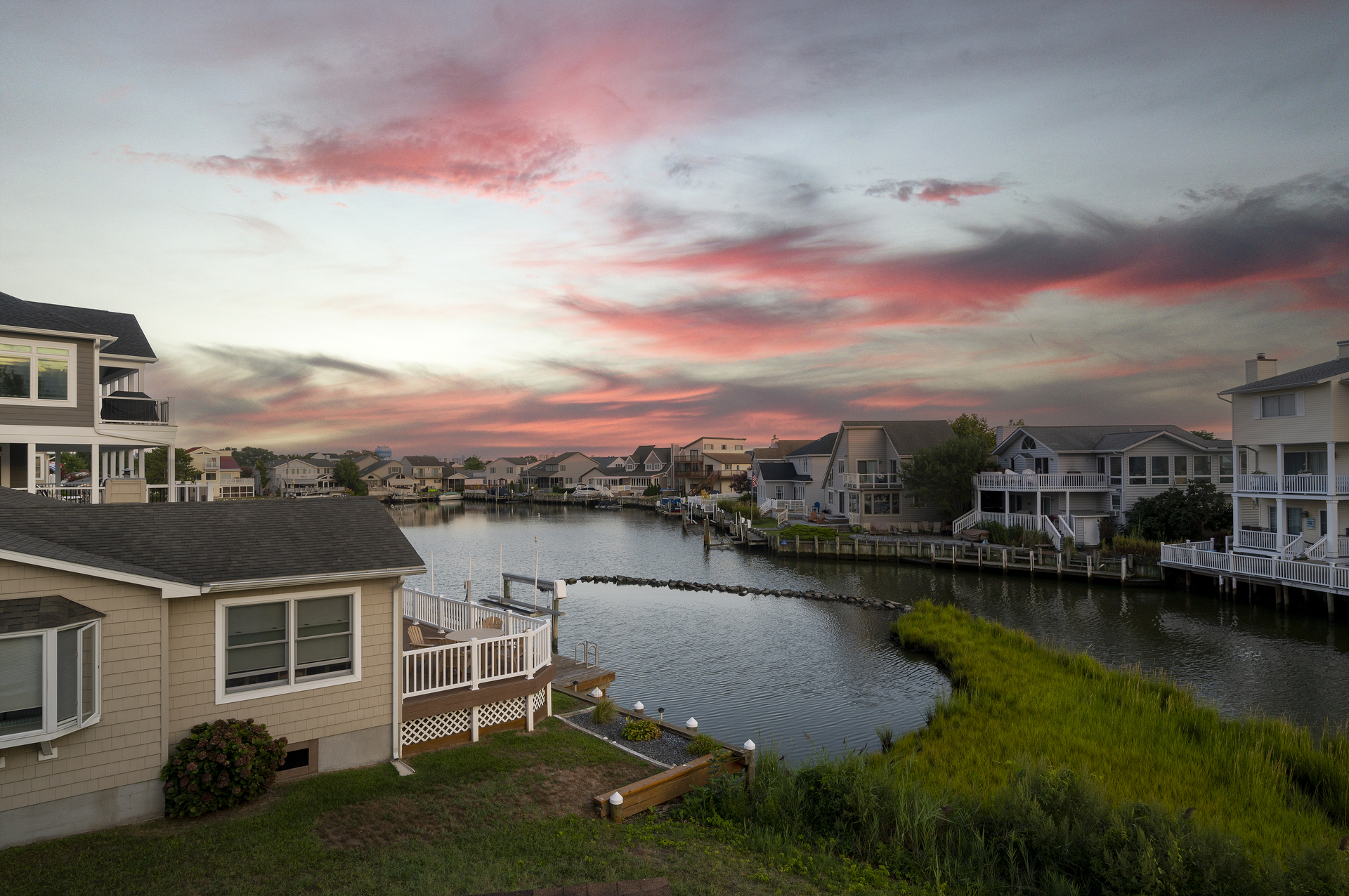 You're sure to fall in love with the beautiful bay views!