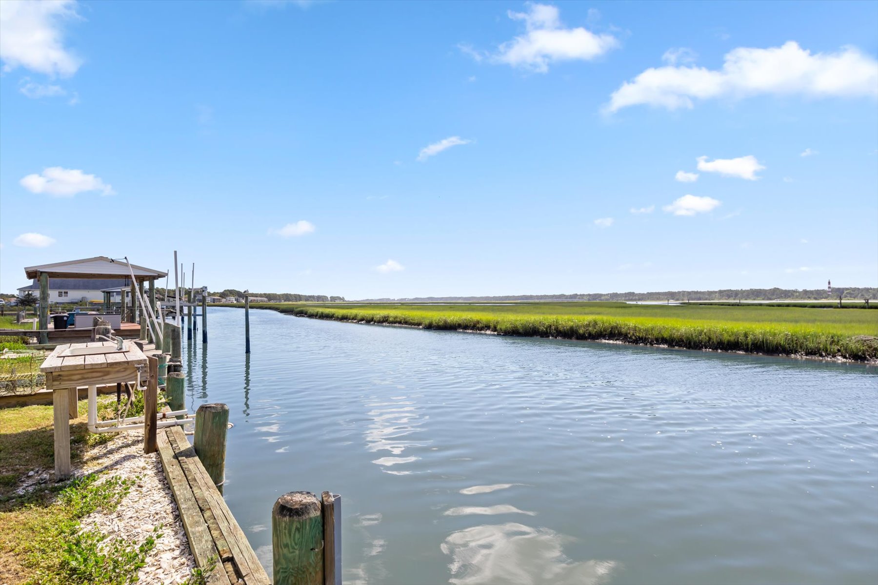 Bring ALL your water toys and get ready to have some fun!