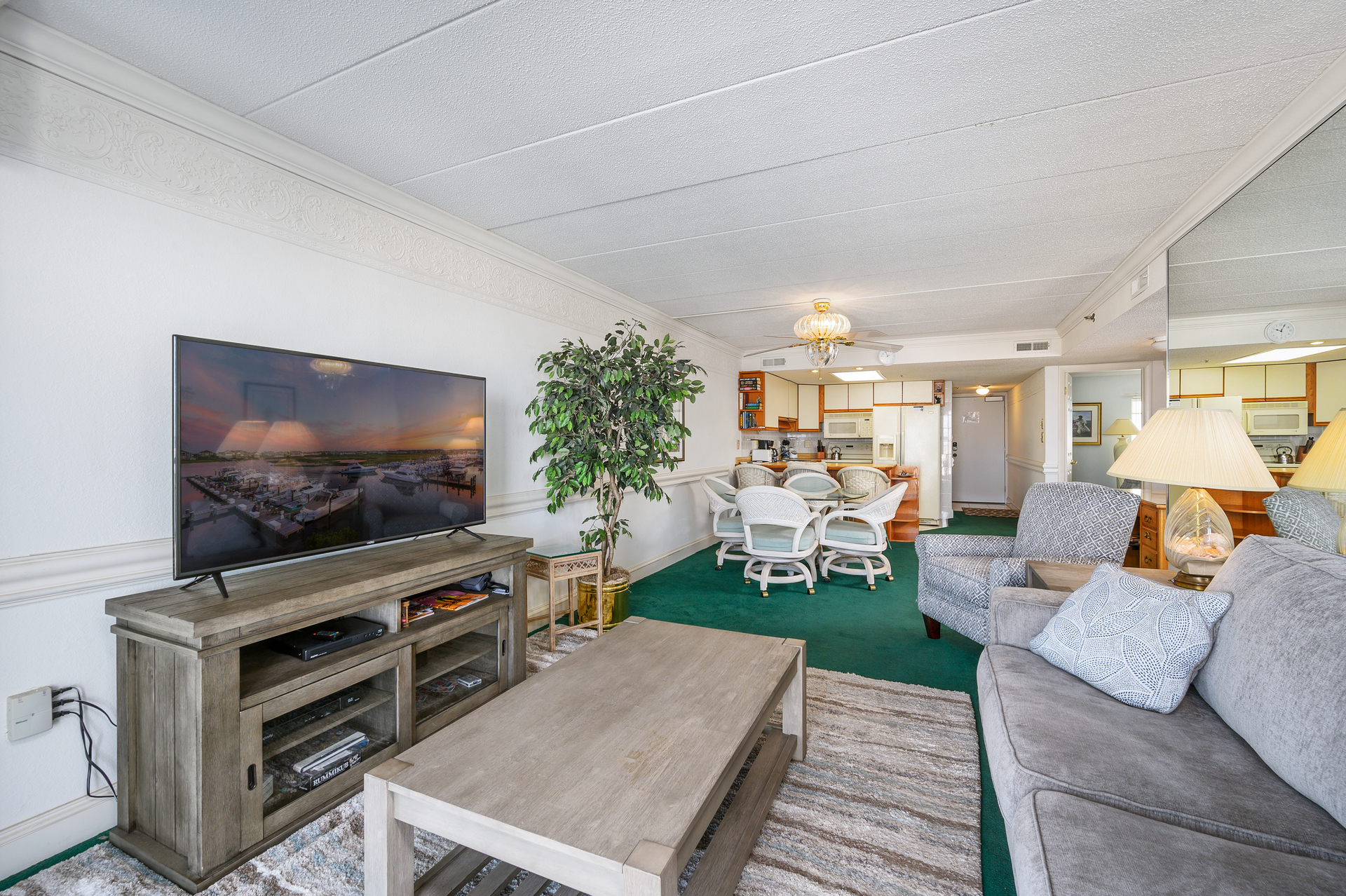 Bright and Open Floor Plan with everything to make you feel at home