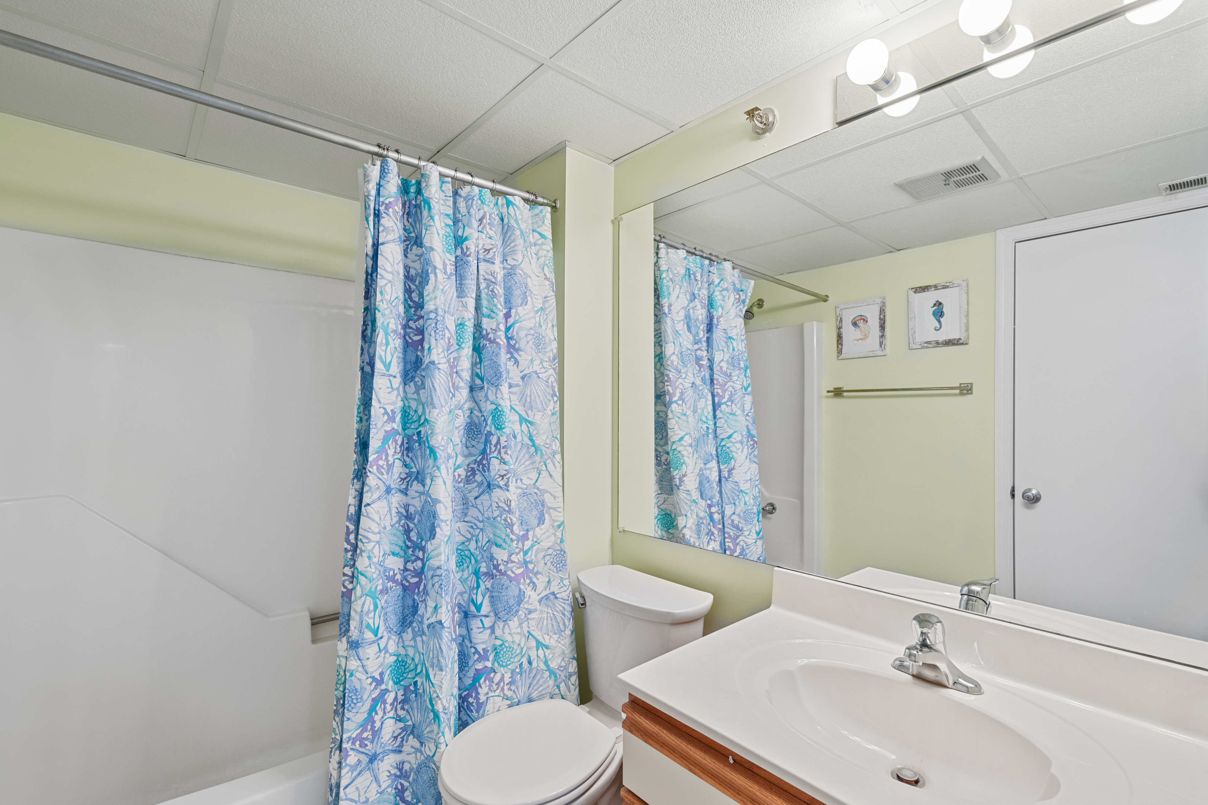 The Spacious 2nd Full Bath is conveniently located close to the living Area and has a Shower/Tub Combo.