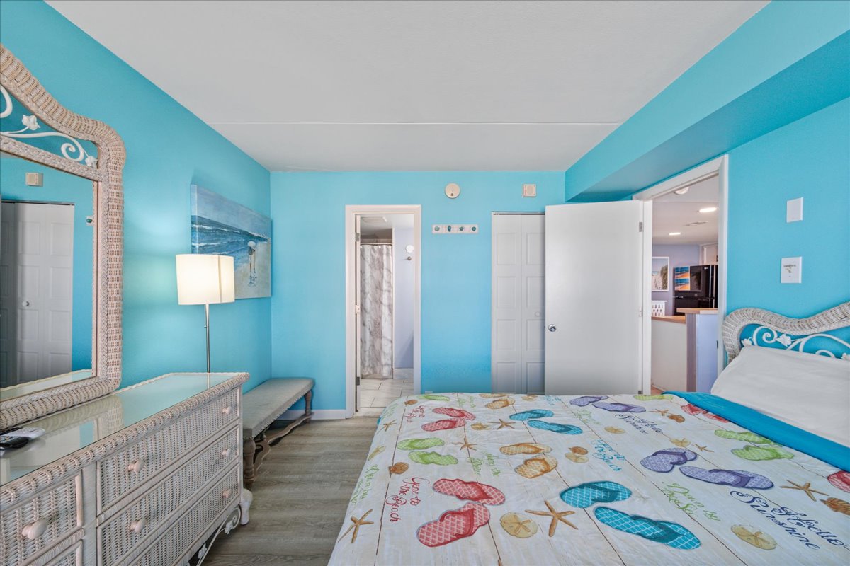 Cozy up with a good book or enjoy the Flat Screen Smart TV!