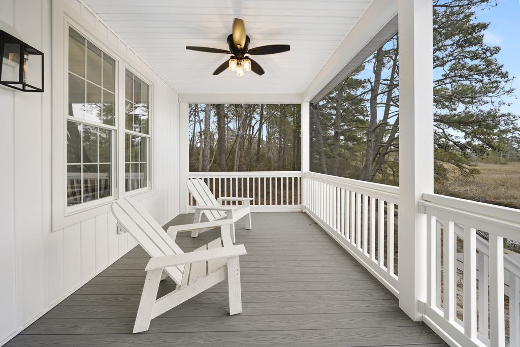 Catch Crabs in your backyard - and don't forget to bring your Kayaks!