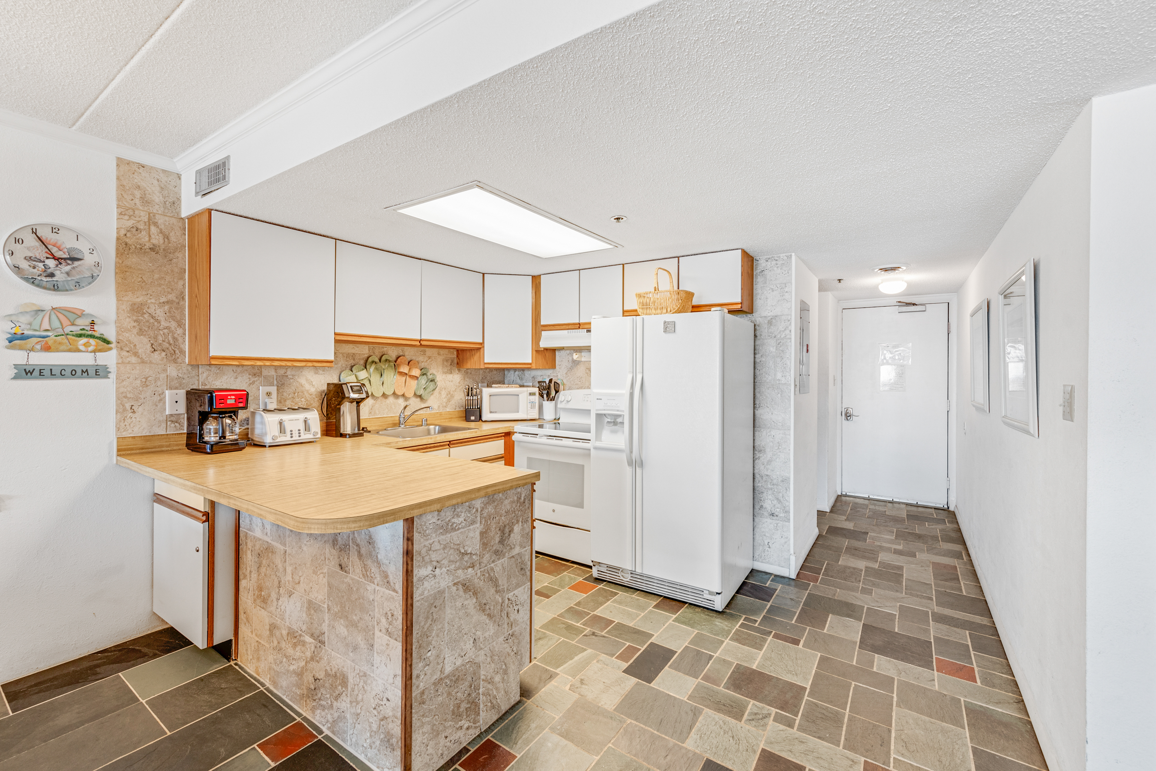 Make Family Meals a breeze with the full size, open kitchen!