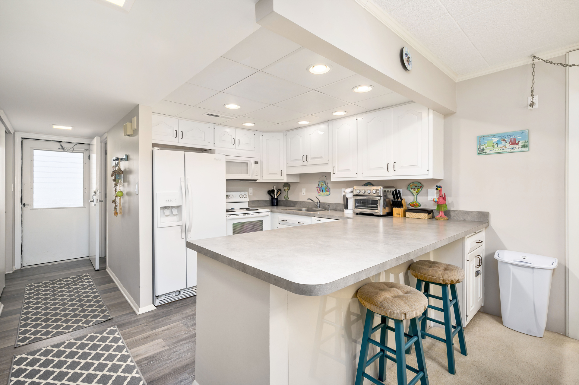 Grab a quick bite before your Beach Adventures!