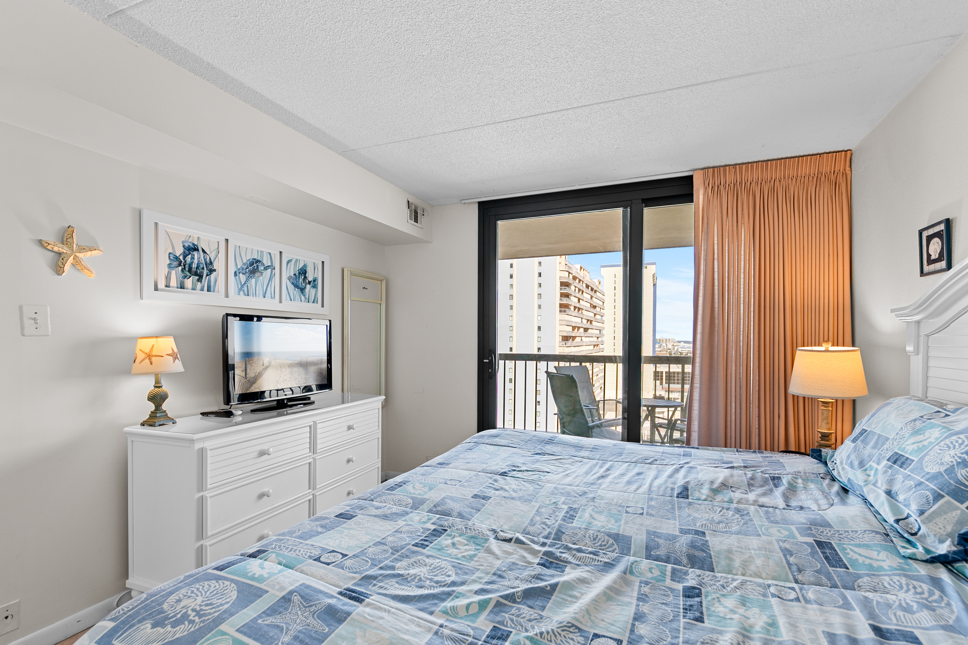 Sink into the Cozy King Bed and and enjoy the Satellite TV.