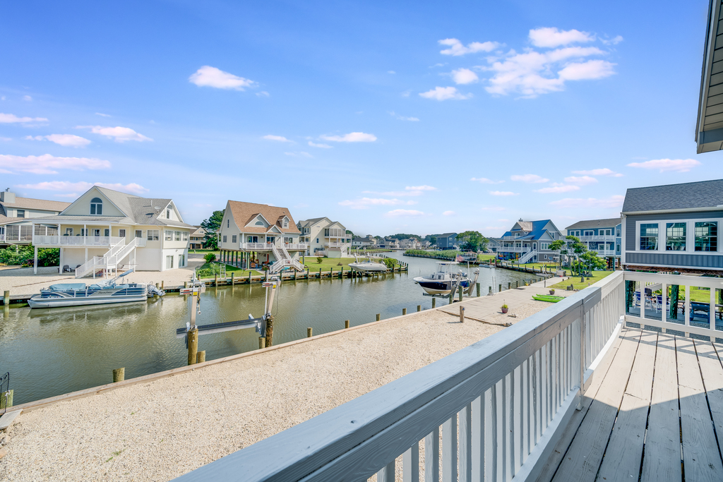 The kids will have a blast fishing and crabbing in your waterfront wonderland.