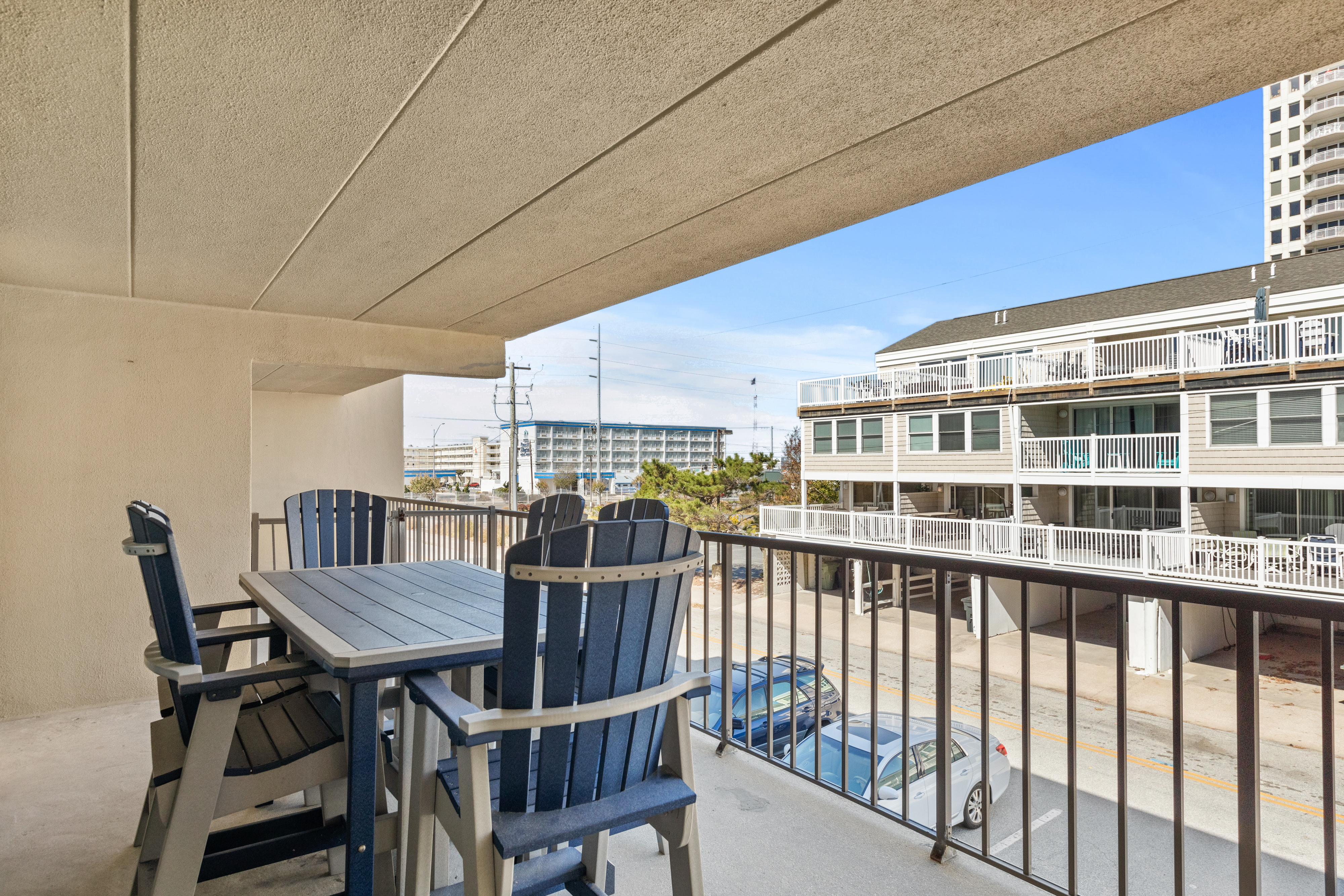 Or Dine Al Fresco and take in those awesome Ocean Views!