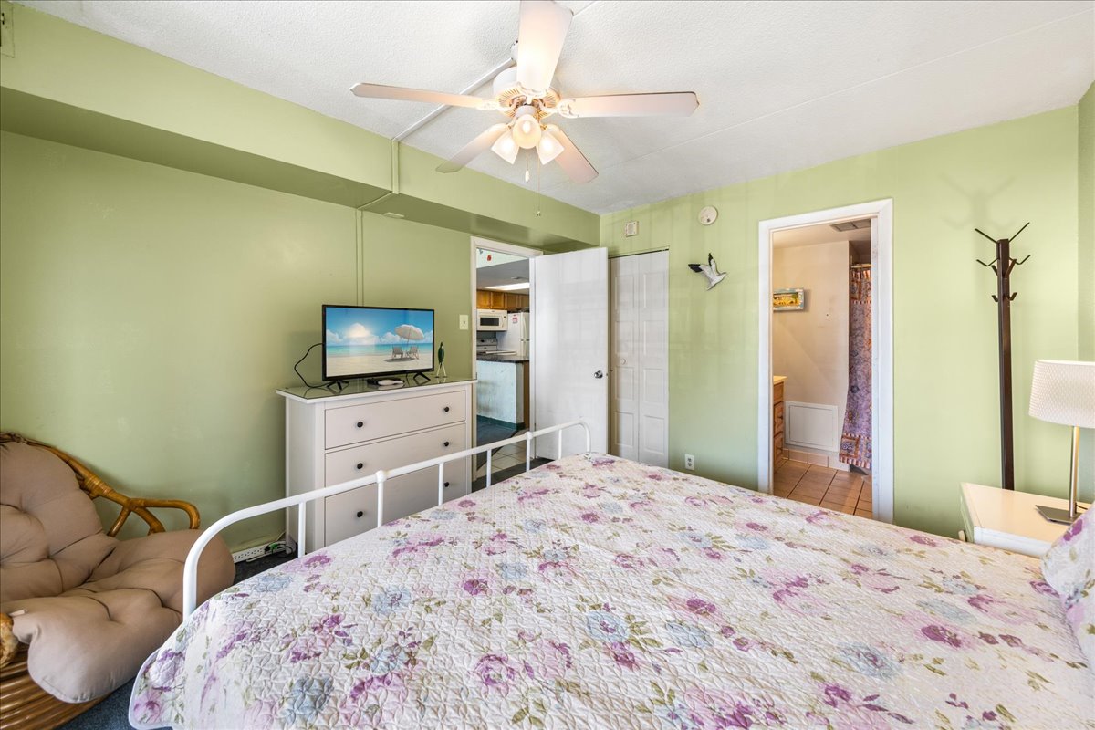 Sink into bed and catch your favorite movie on the Flat Screen TV!