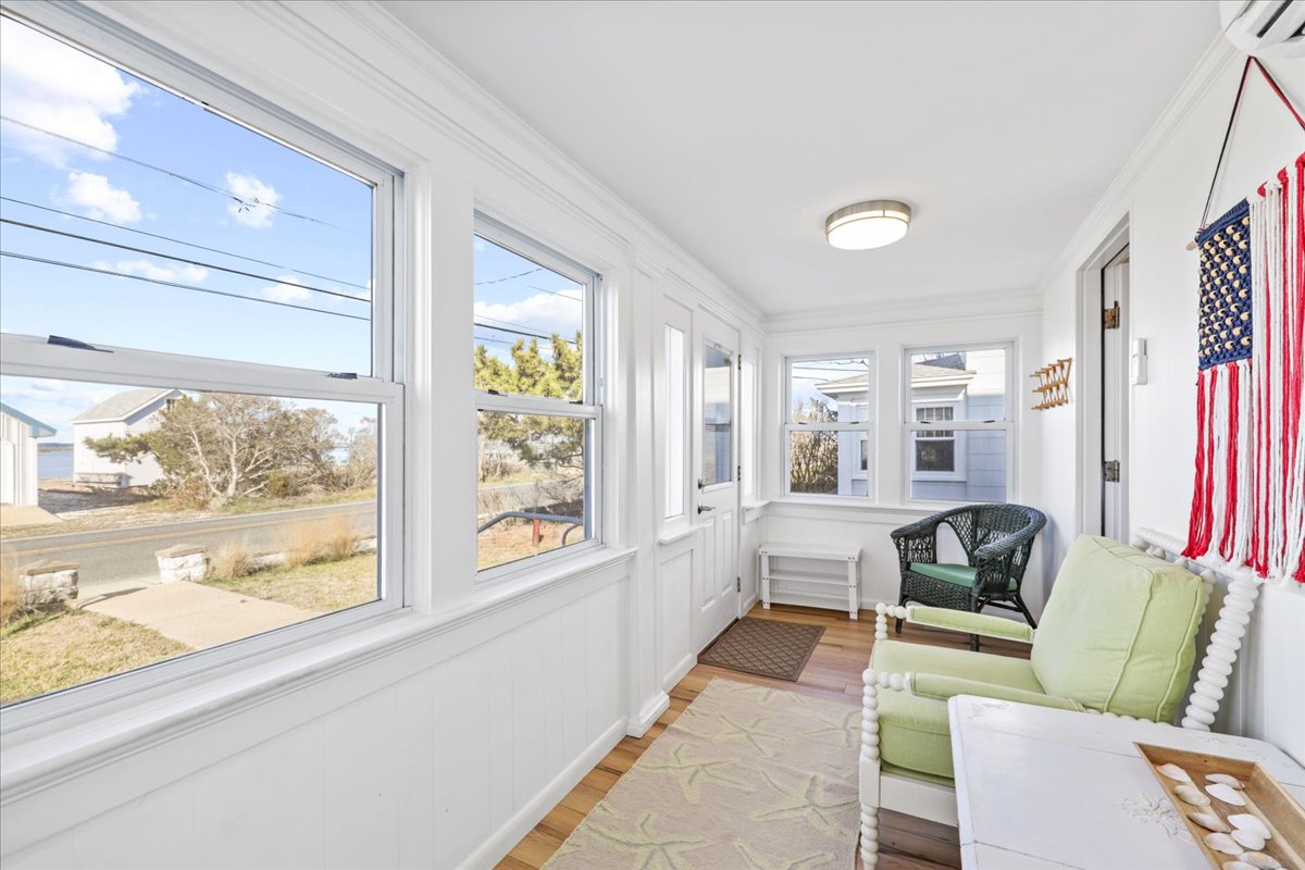 Waterfront Wonder has the Charm you love and the Amenities you want and need.