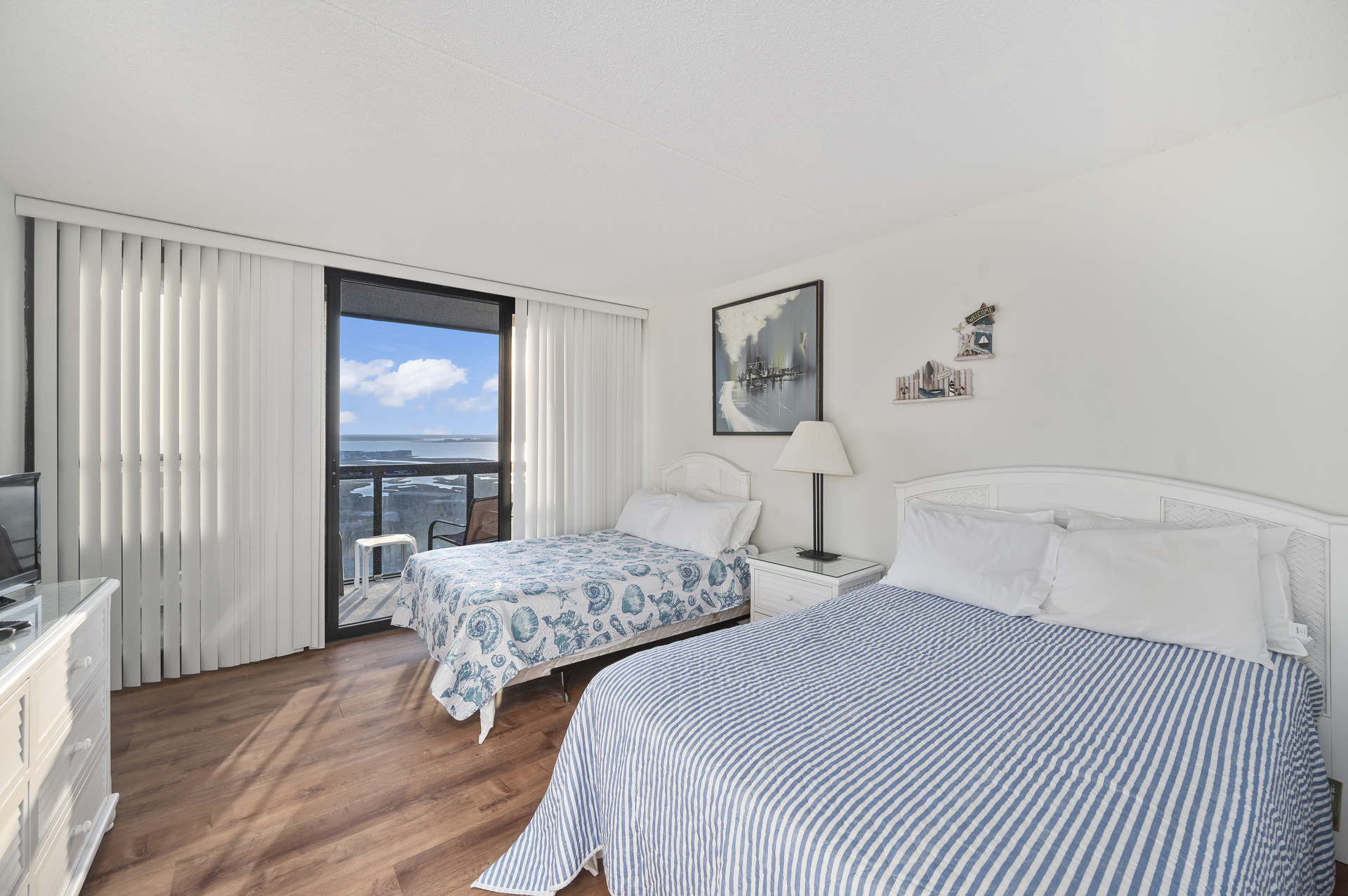 Bedroom 3 is perfect for your extra loved ones!