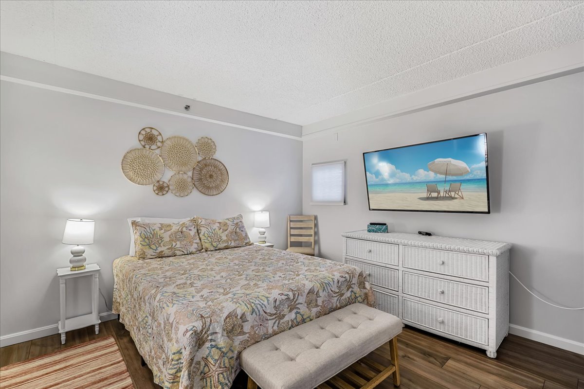 Relax & Rejuvenate in the Plush Queen Bed.