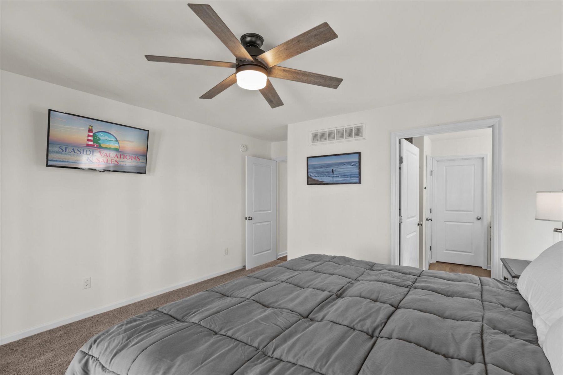 Flat Screen Streaming TV....