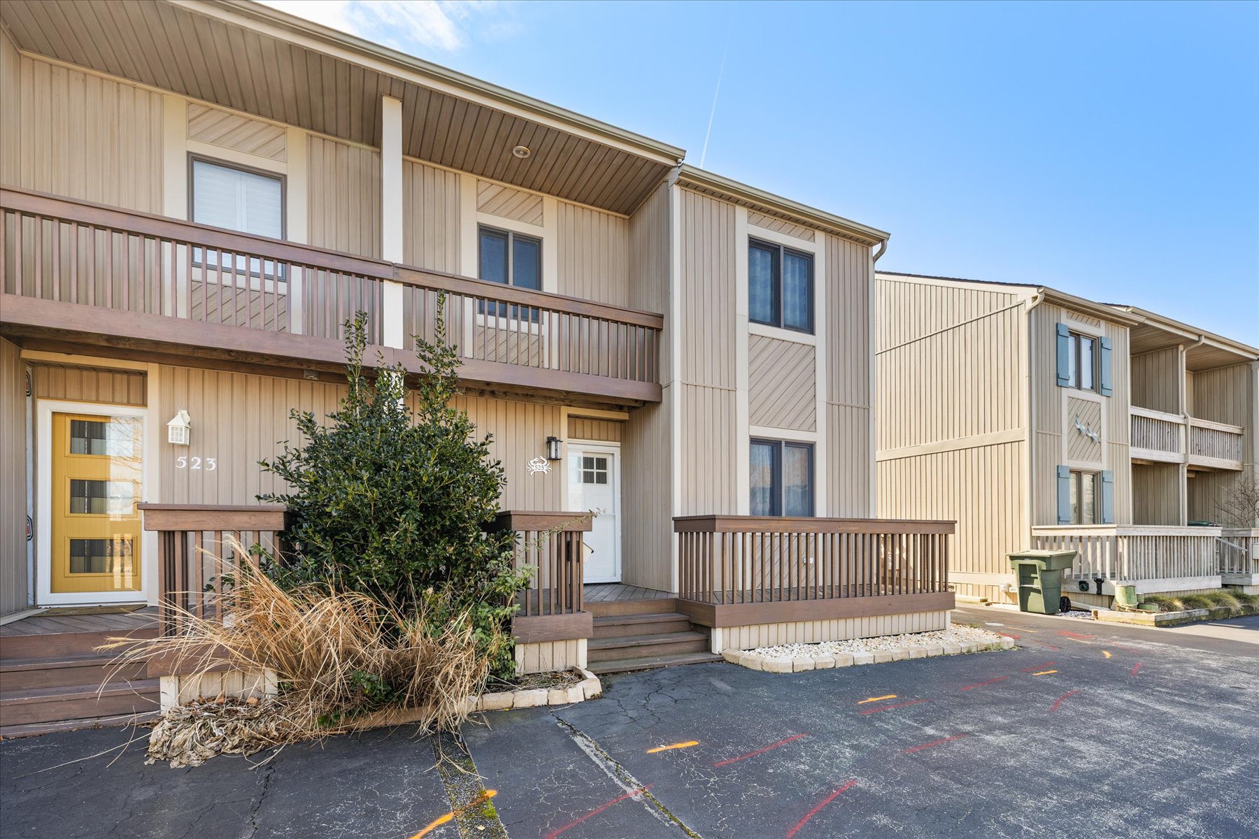 Runaway Bay 525 - Make Time For Those Who Matter Most!