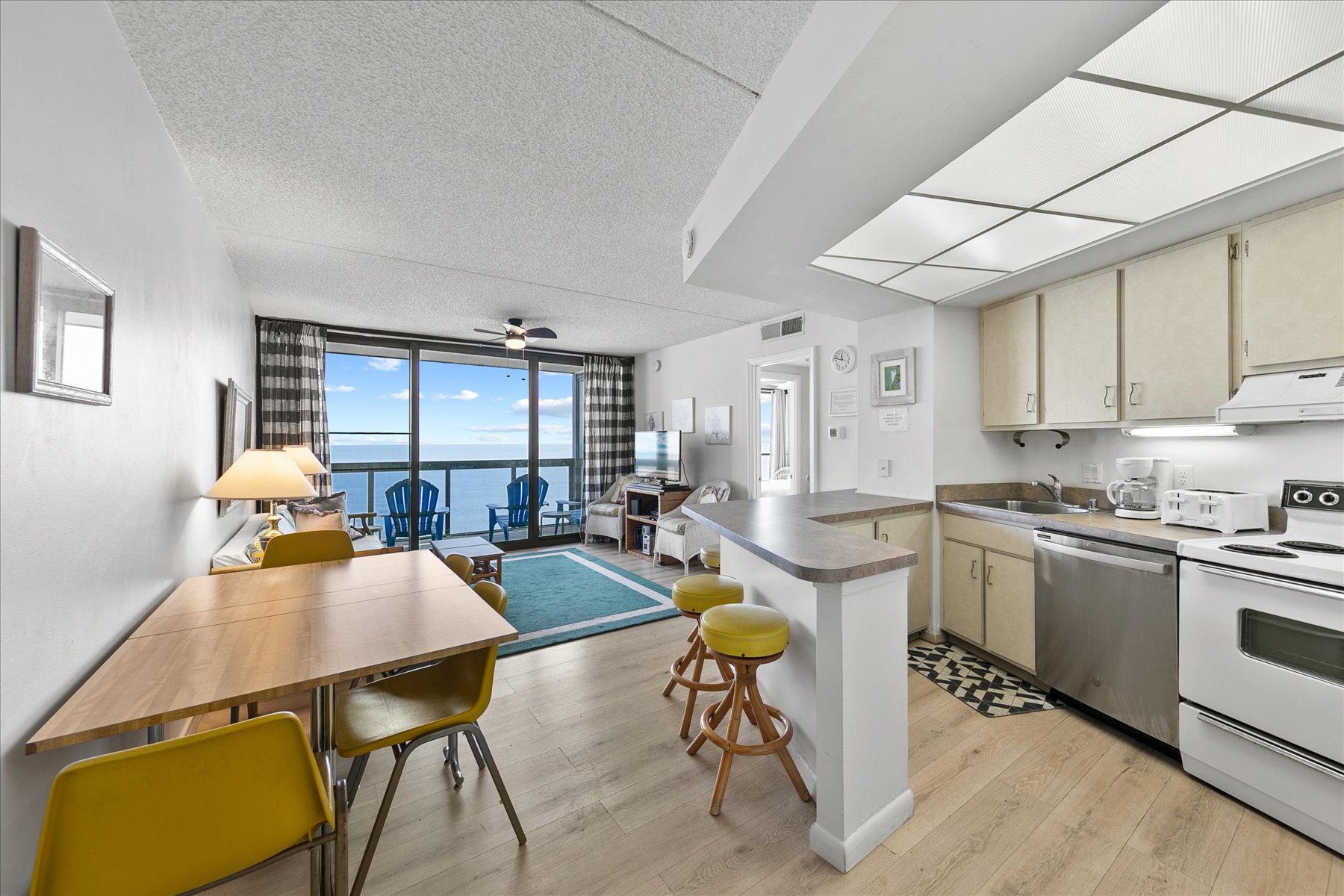 Gather the family for a warm, home cooked meal!