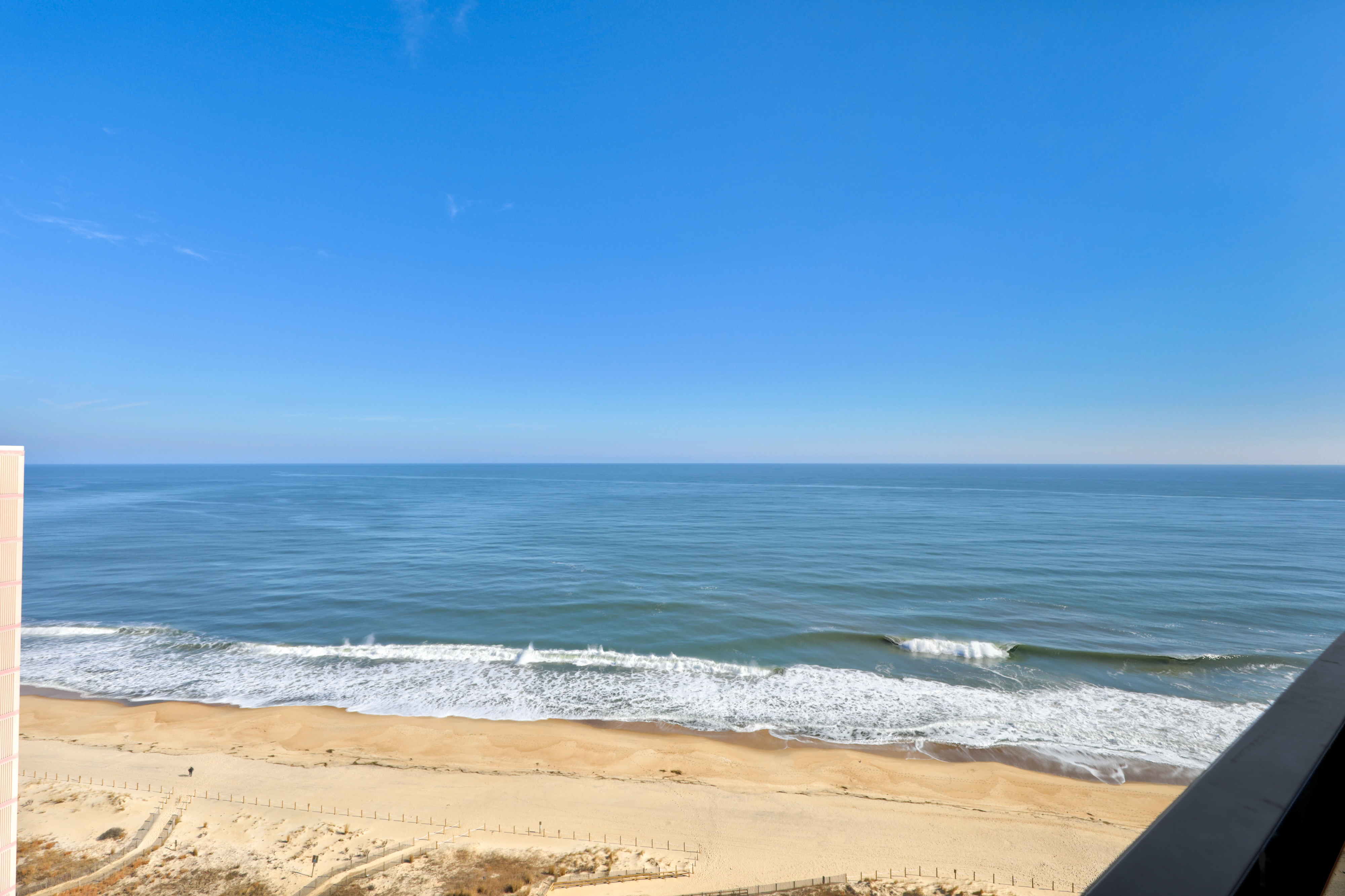 Enjoy private access to the beach. Just steps away from the best beach day ever!