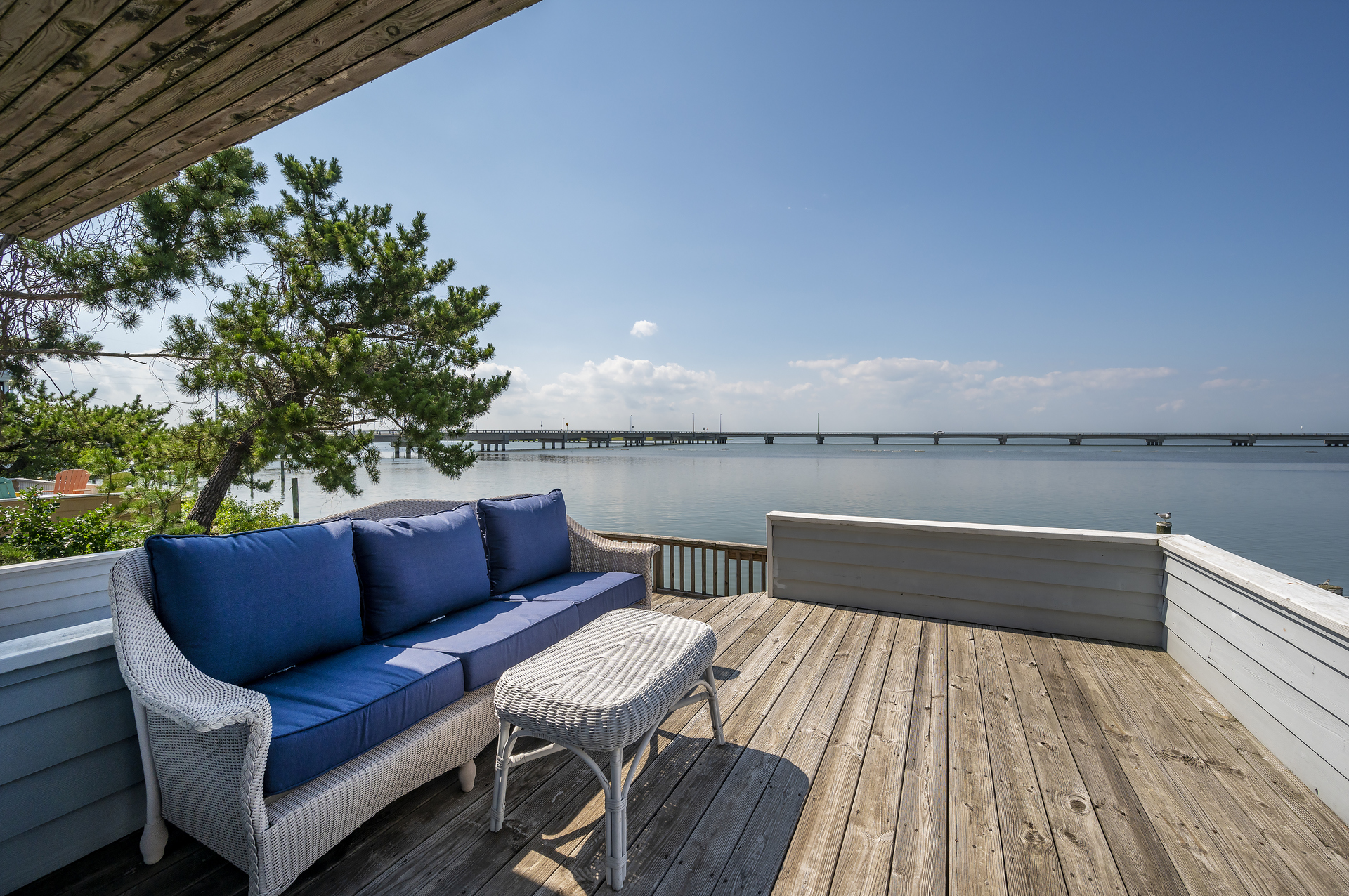 Begin and end every amazing day right here.