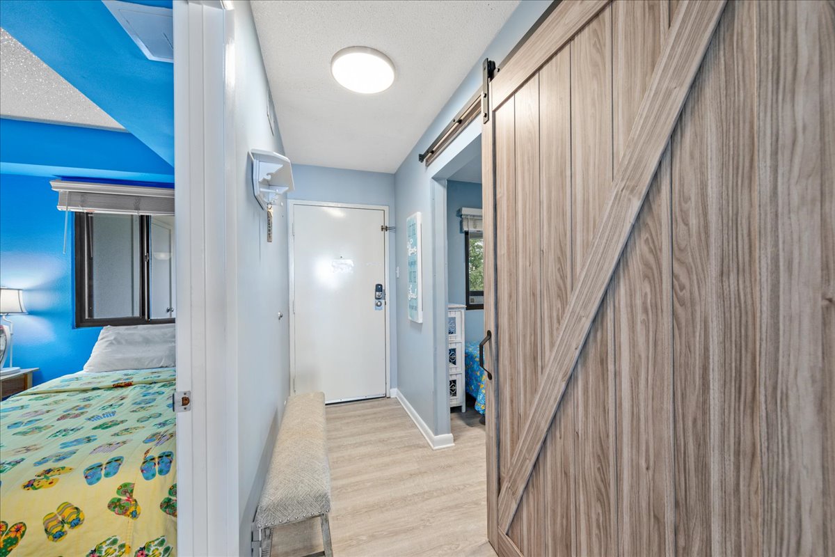 Kick off your Flip Flops and let the Family Fun Begin!