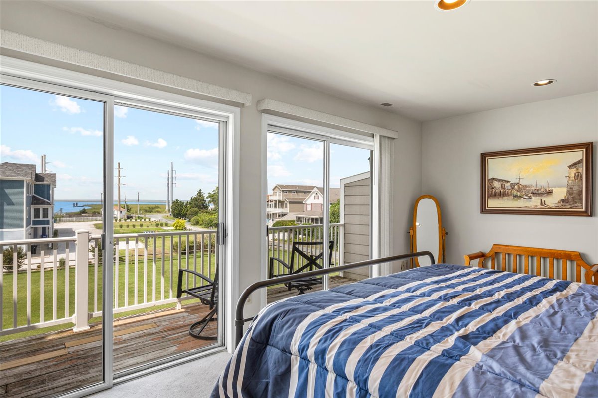 Just imagine waking to see the Herons and Egrets dancing on the Water.