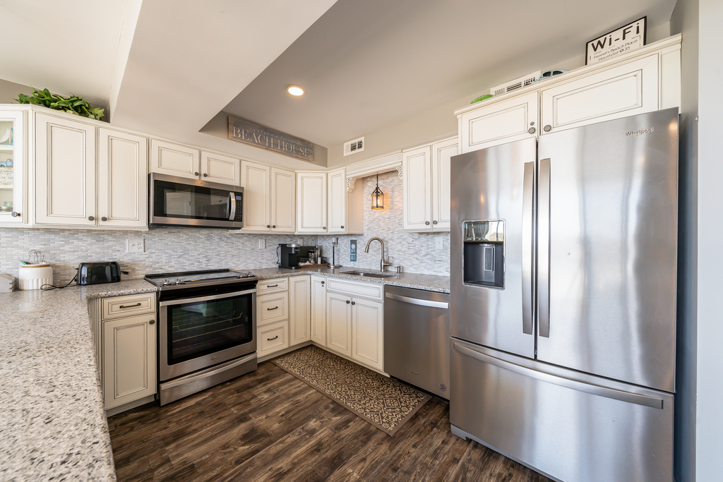 Well-Stocked with everything you'll need to make Mealtime a Ocean Breeze!