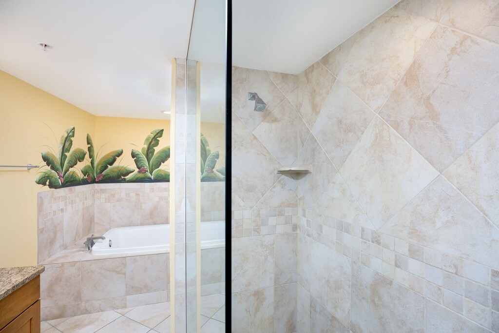 Meridian 501 East | Photo 18