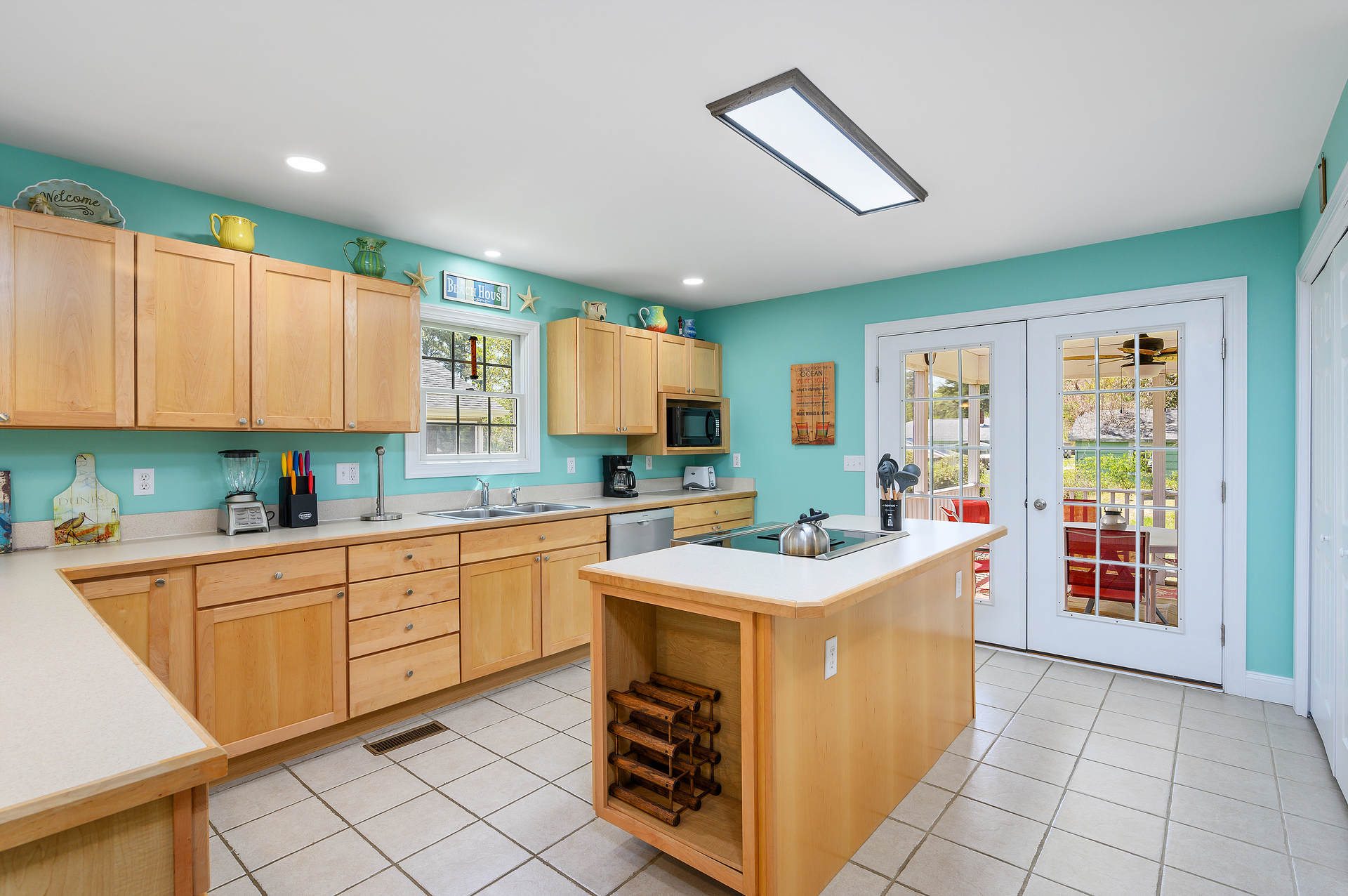 The Chef in your family will LOVE this Kitchen!