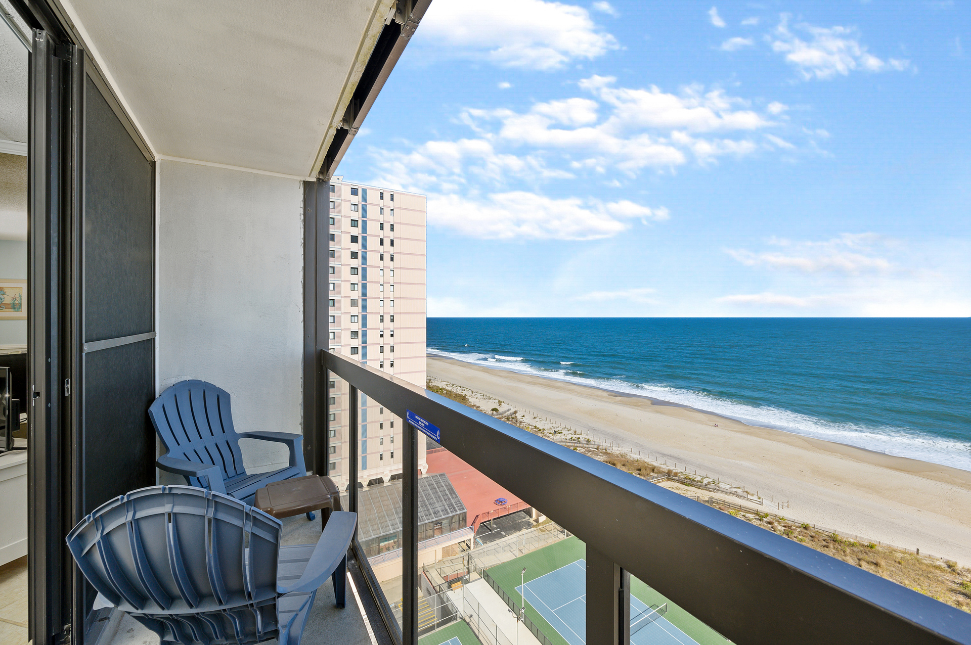 Sip your morning coffee while taking in the salty & sweet ocean air!