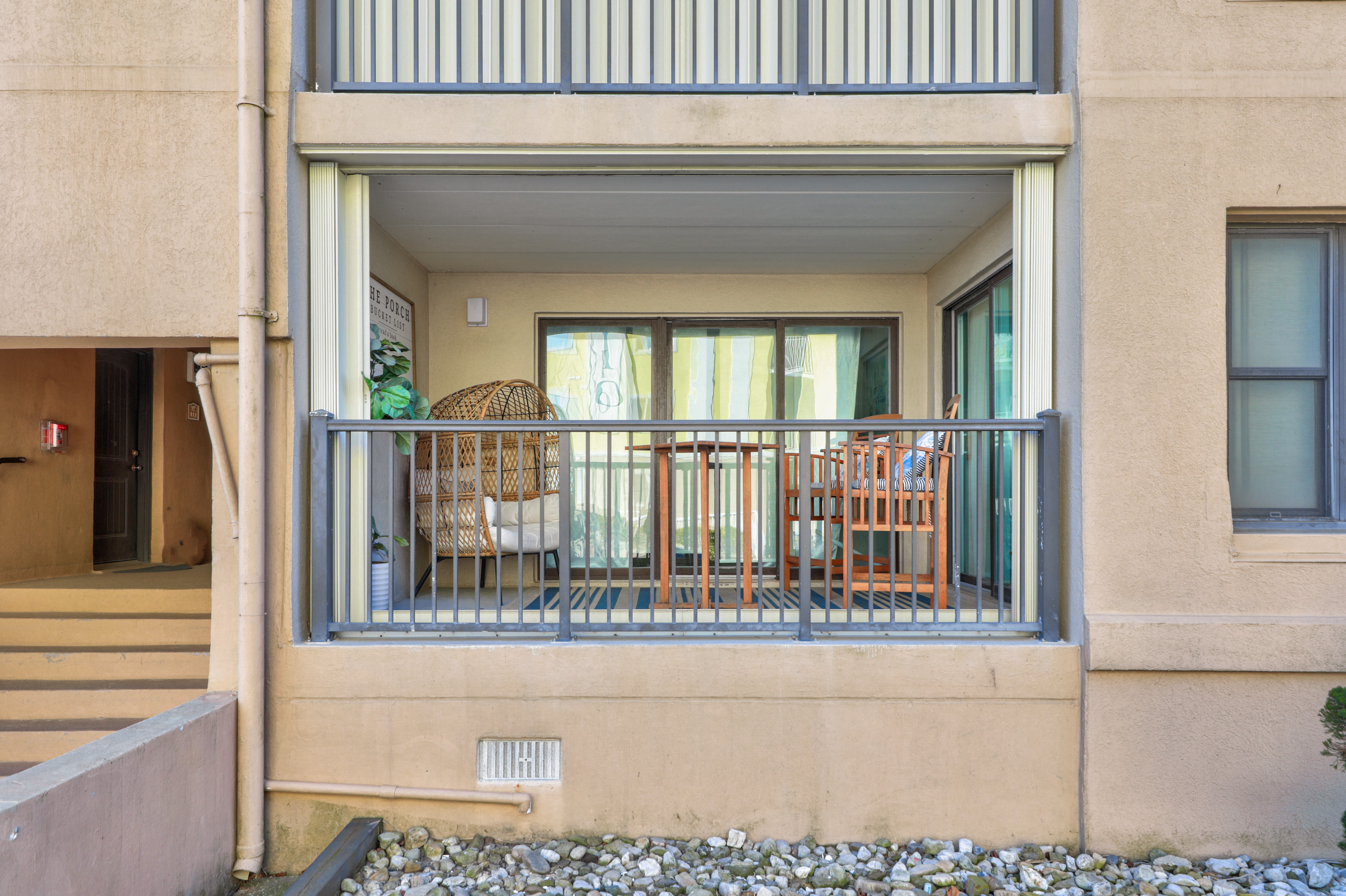 Sandpiper Dunes 112 - Paradise is Just One Beach Away!