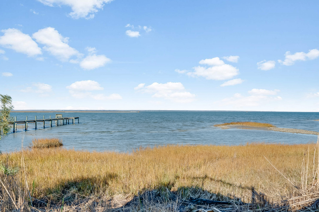 There are gorgeous Water Views from almost every room in Lavinder House!