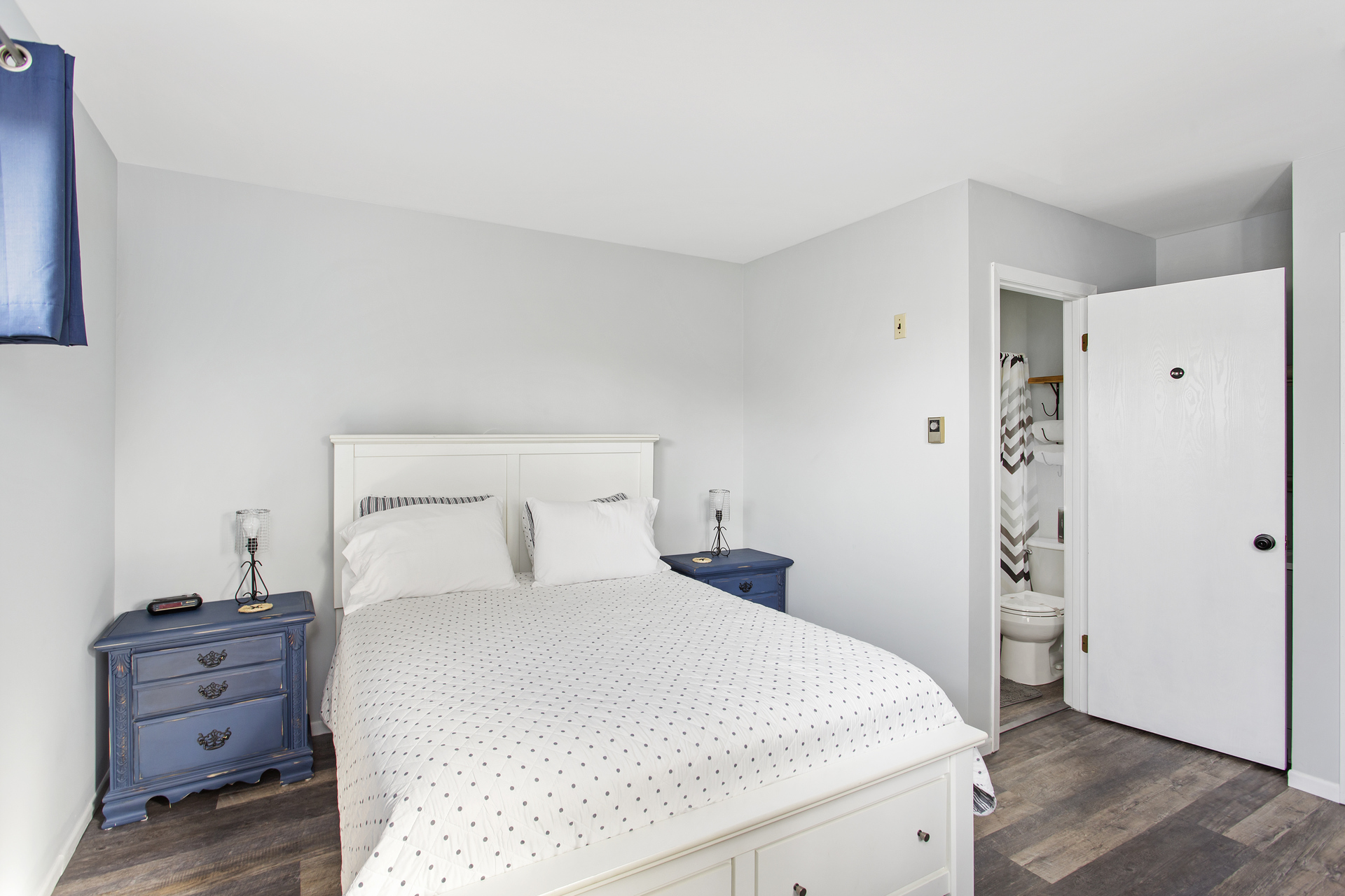 We just love the Coastal Vibe at this adorable Condo.