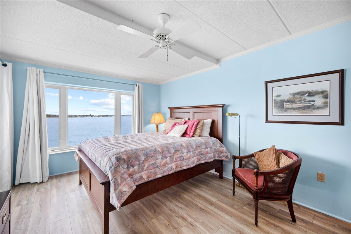 The Primary Bedroom offers Breathtaking Bay Views!