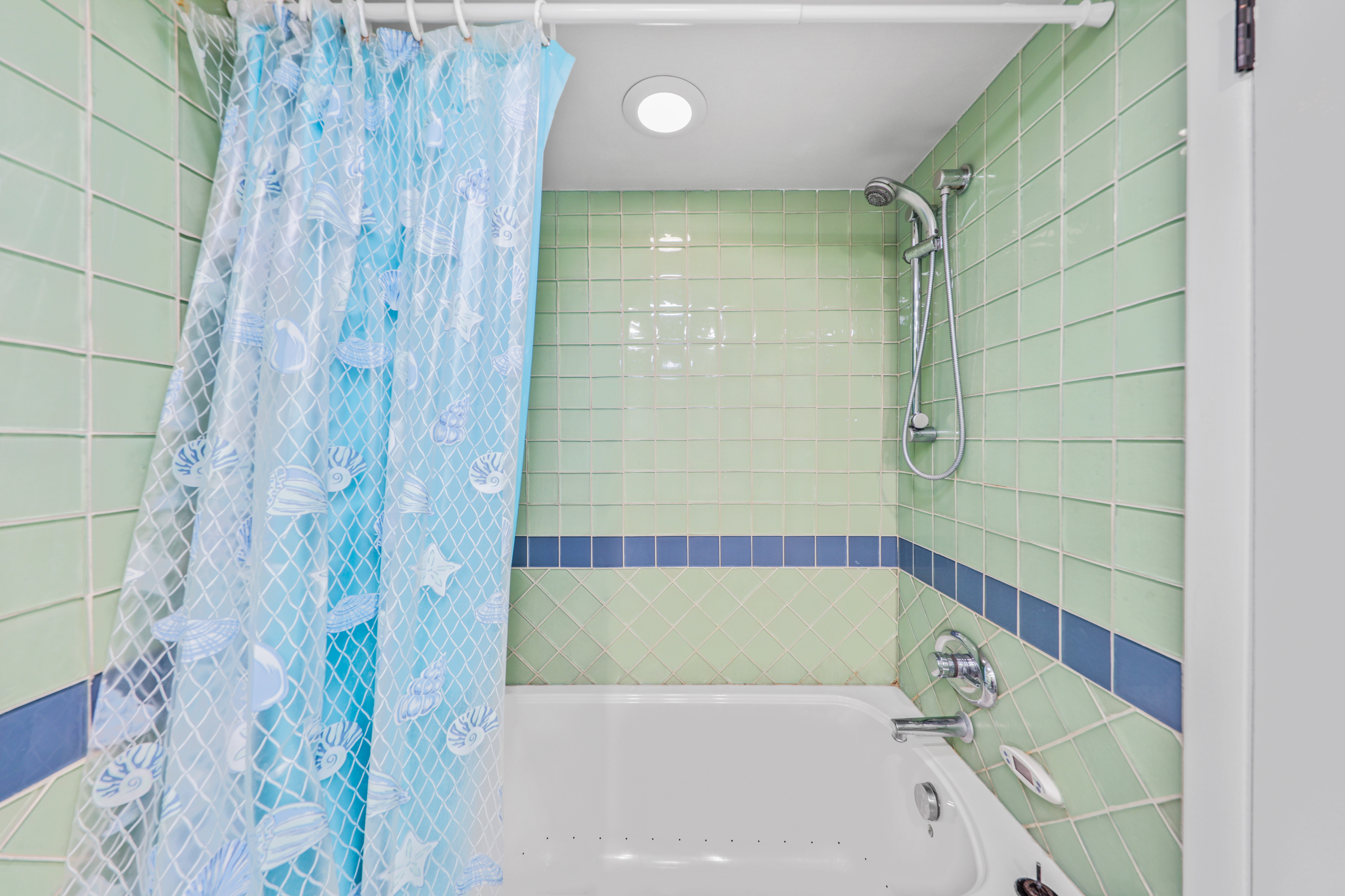 Large Custom Tile Shower/Tub Combo.