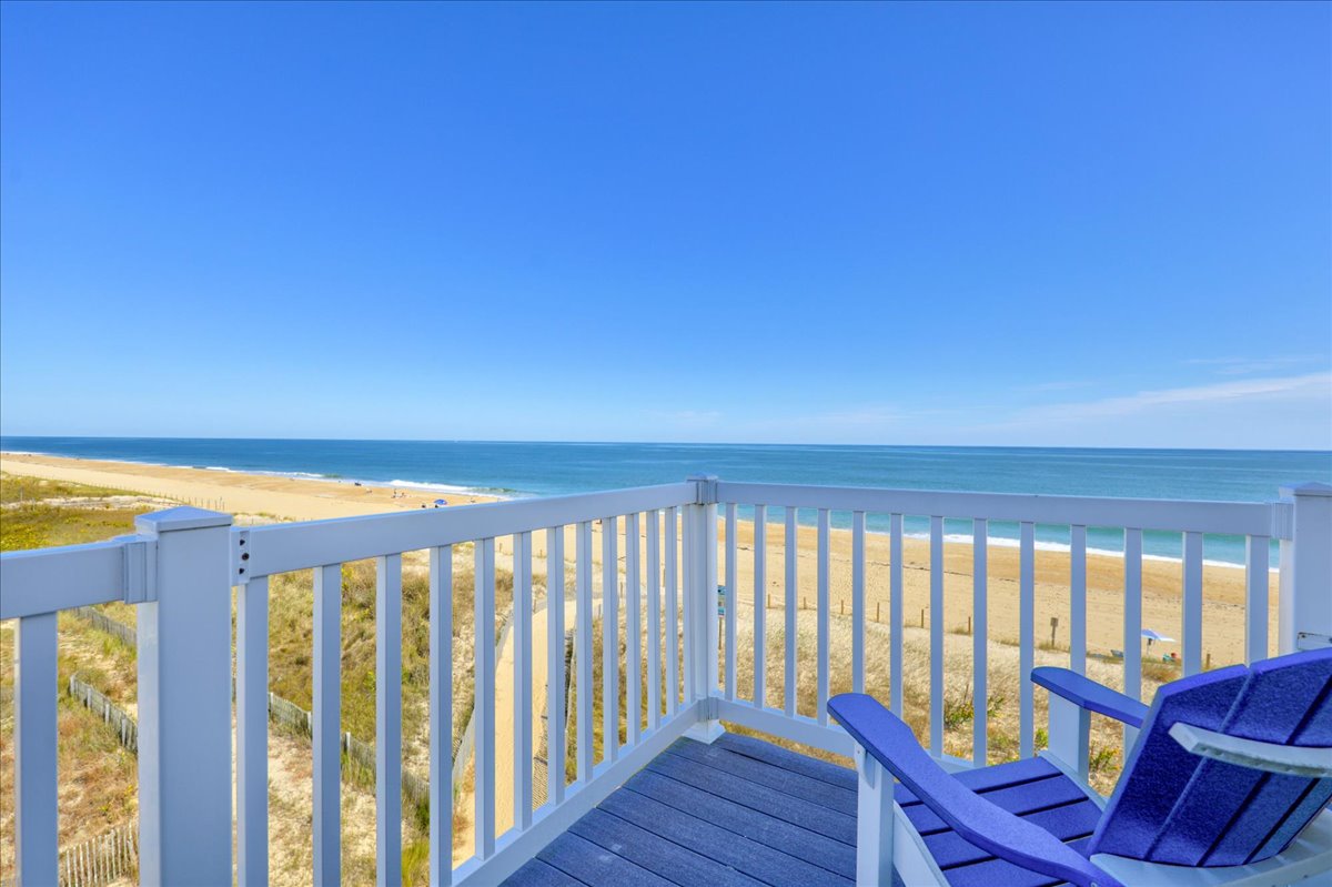 North end of the deck.